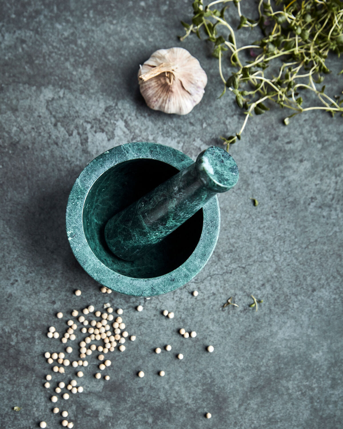 Mörser mit Stößel, HDArb, Dunkelgrün in Dunkelgrün präsentiert im Onlineshop von KAQTU Design AG. Besteck ist von House Doctor