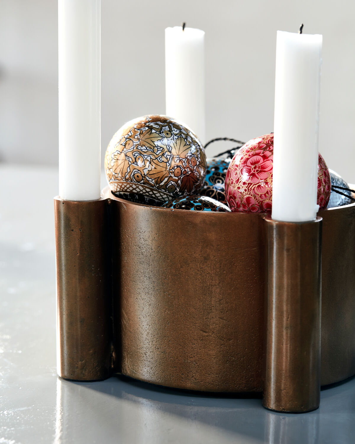 Kerzenständer, Four in Antikes Messing präsentiert im Onlineshop von KAQTU Design AG. Kerzenständer ist von House Doctor