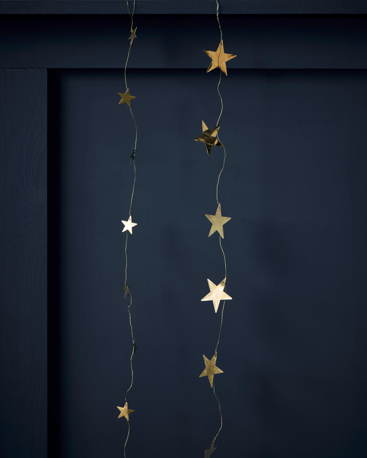 Girlande, HDStars, Antikes Messing-Finish in Antikes Messing-Finish präsentiert im Onlineshop von KAQTU Design AG. Weihnachtszubehör ist von House Doctor
