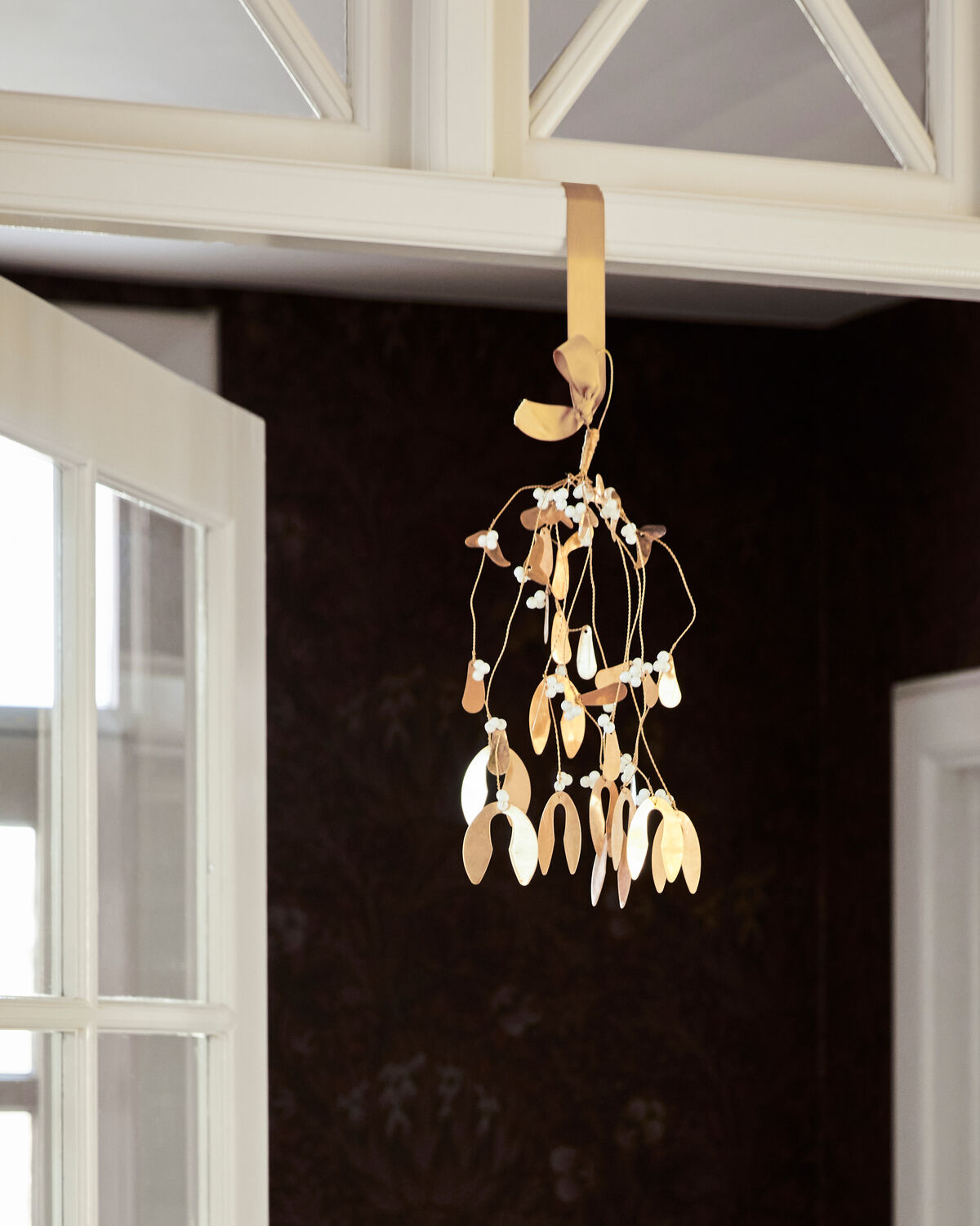Ornament, HDMistletoe, Messing-finish in Messing-finish präsentiert im Onlineshop von KAQTU Design AG. Ornament ist von House Doctor