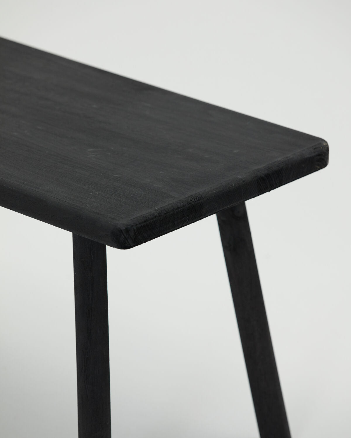 Bank, Nadi in Schwarz präsentiert im Onlineshop von KAQTU Design AG. Sitzbank ist von House Doctor