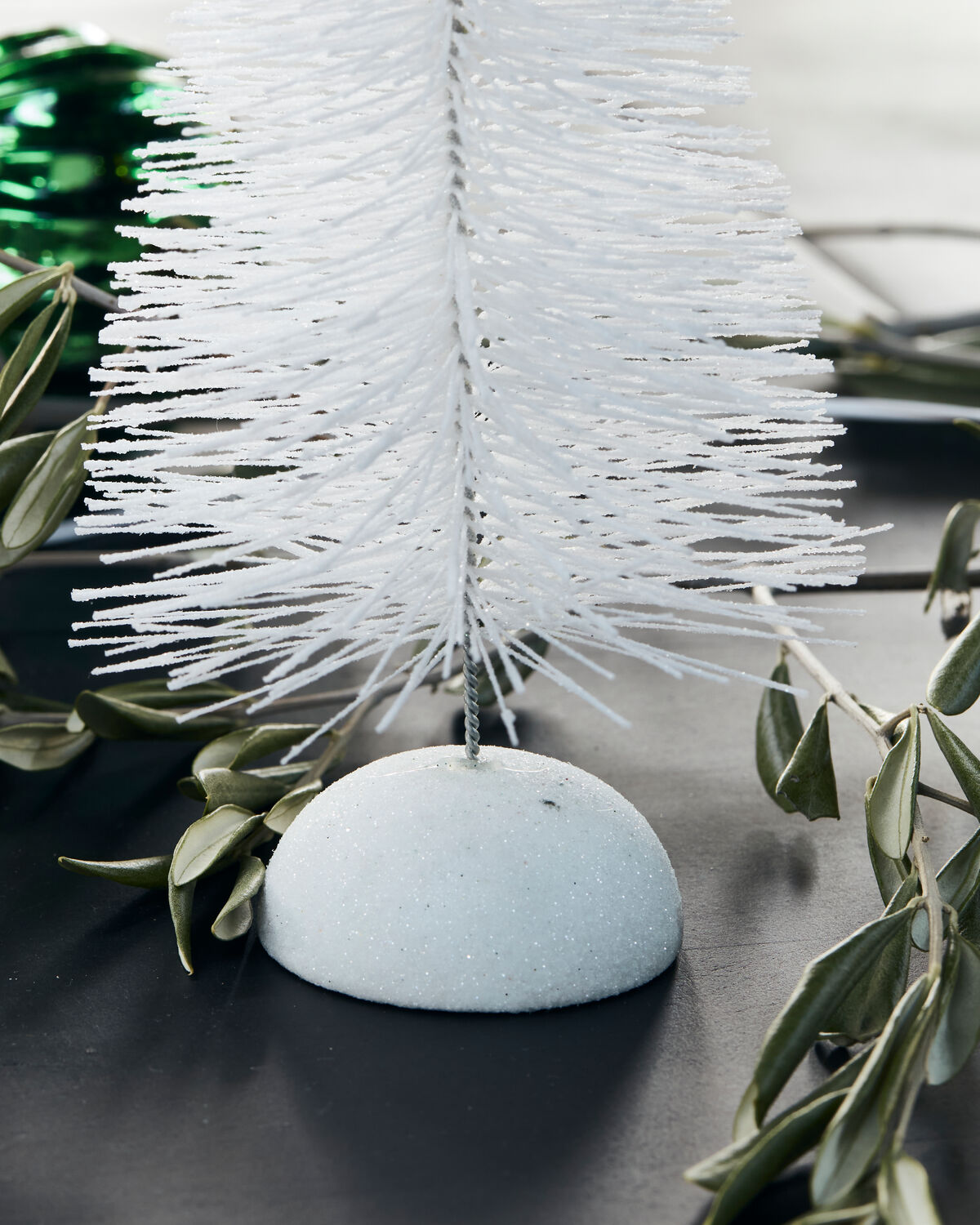 Weihnachtsbaum, Frost in Weiss präsentiert im Onlineshop von KAQTU Design AG. Weihnachtszubehör ist von House Doctor