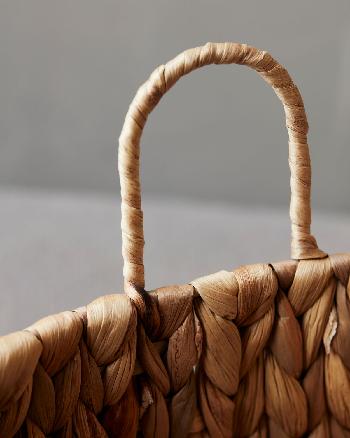 Aufbewahrungskorb Hang in Natur präsentiert im Onlineshop von KAQTU Design AG. Aufbewährungskörbe ist von House Doctor