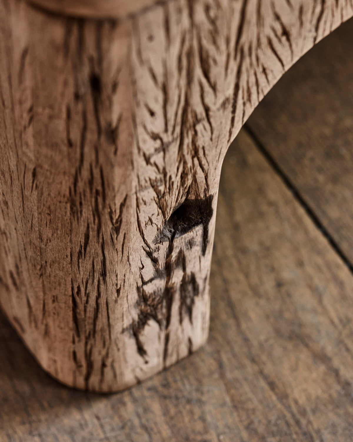 Quadratischer Couchtisch HDCoff in Natur aus Holz mit Paneelenmuster