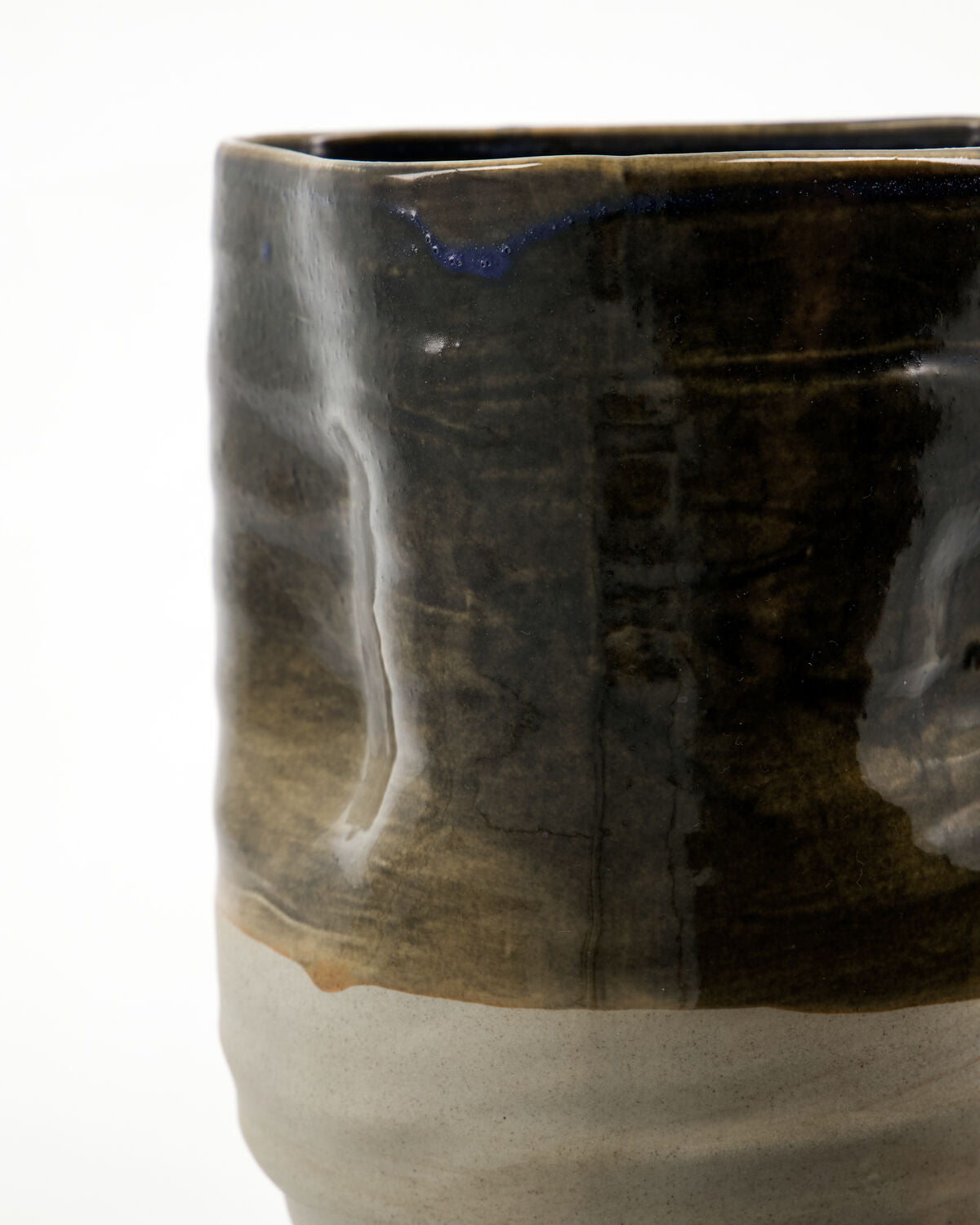 Blumentopf, HDHappy, Schwarz in Schwarz präsentiert im Onlineshop von KAQTU Design AG. Blumentopf ist von House Doctor