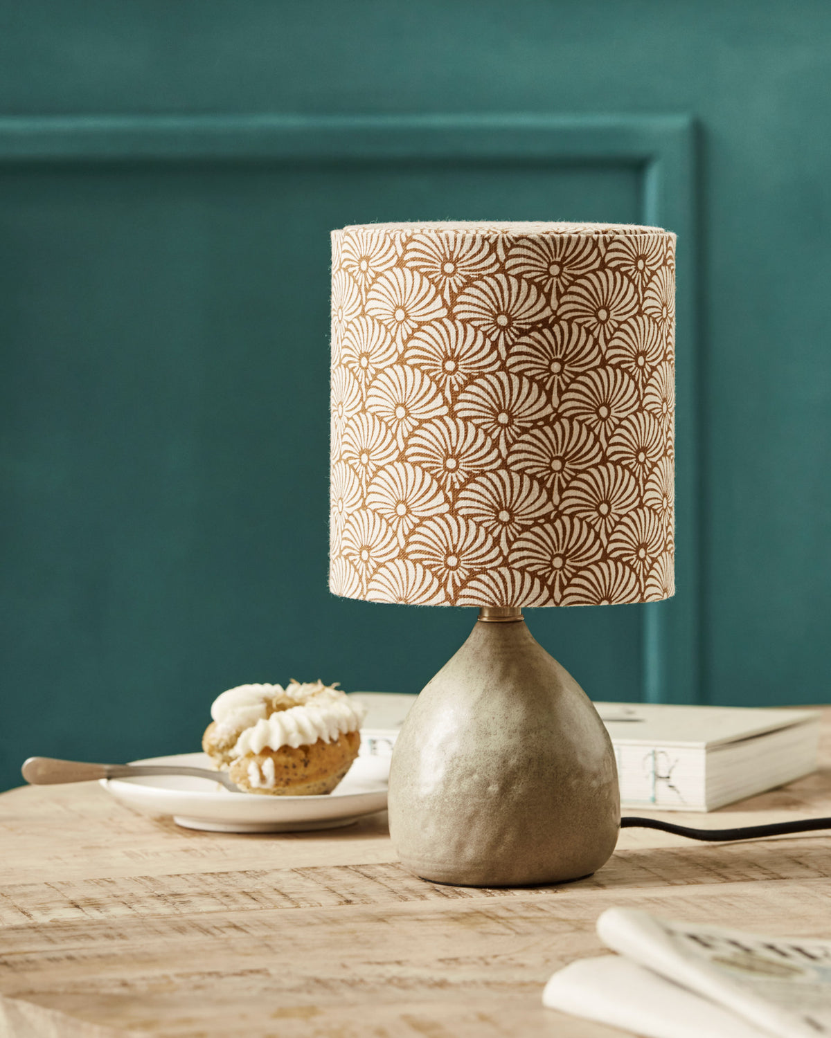 Tischleuchte, HDFlores, Sand in Sand präsentiert im Onlineshop von KAQTU Design AG. Tischleuchte ist von House Doctor;Tischleuchte, HDFlores, Sand in Sand präsentiert im Onlineshop von KAQTU Design AG. Tischleuchte ist von House Doctor;Tischleuchte, HDFlores, Sand in Sand präsentiert im Onlineshop von KAQTU Design AG. Tischleuchte ist von House Doctor;Tischleuchte, HDFlores, Sand in Sand präsentiert im Onlineshop von KAQTU Design AG. Tischleuchte ist von House Doctor