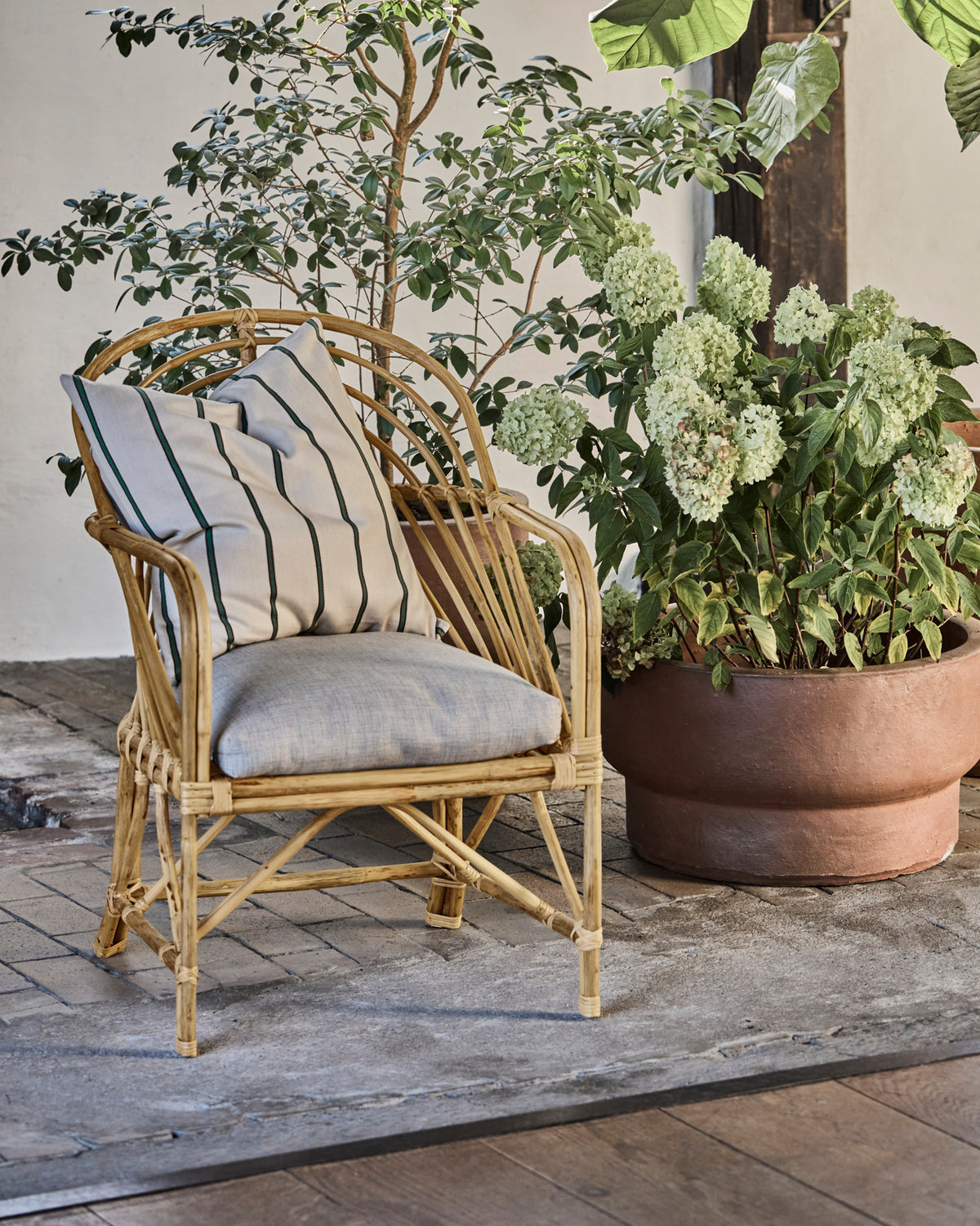 Lounge-Sessel, HDCosy, Natur in Natur präsentiert im Onlineshop von KAQTU Design AG. Sessel mit Armlehnen ist von House Doctor