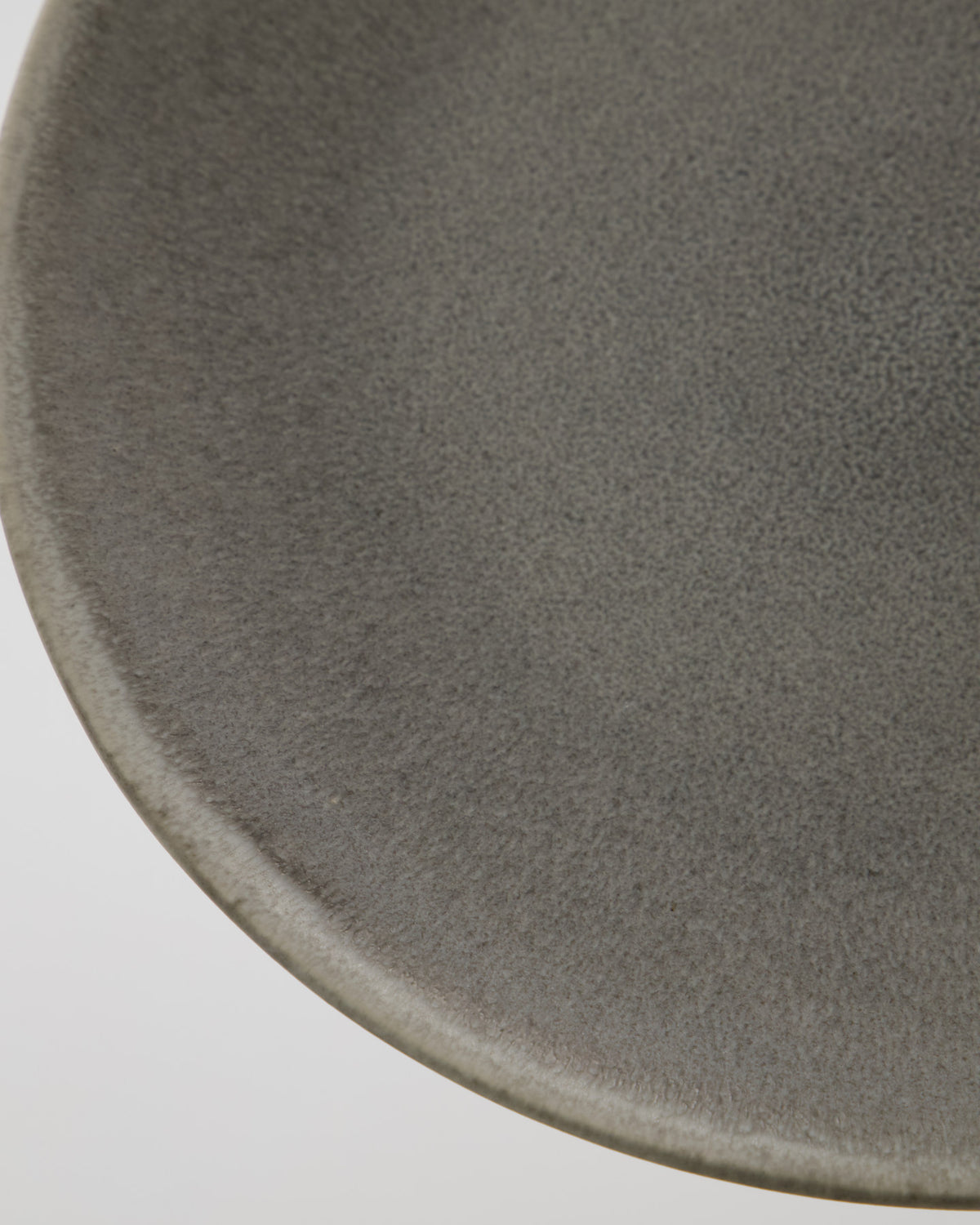 Teller, HDMore, Grau in Grau präsentiert im Onlineshop von KAQTU Design AG. Teller ist von House Doctor
