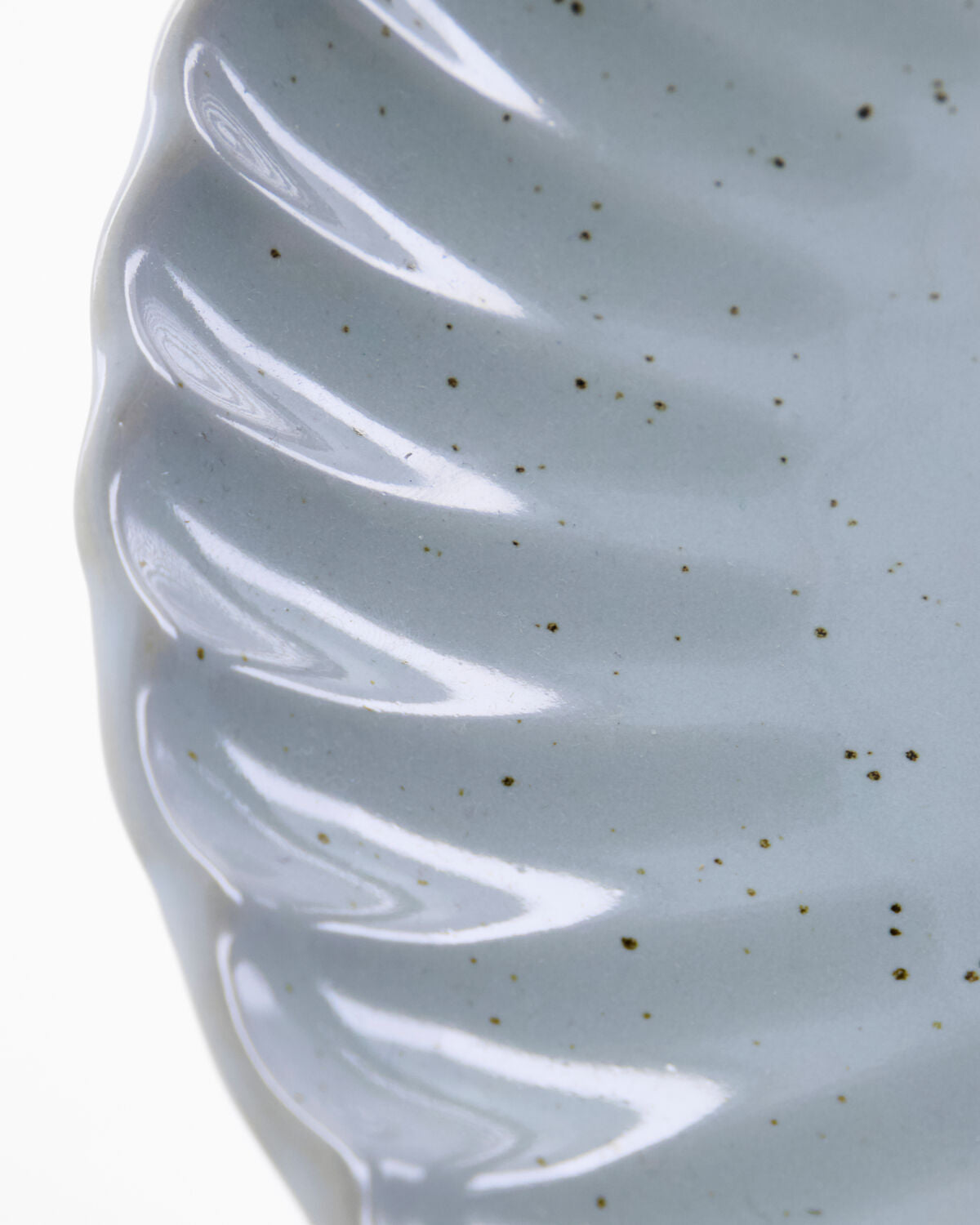 Teller, HDScallop, Hellblau in Hellblau präsentiert im Onlineshop von KAQTU Design AG. Teller ist von House Doctor