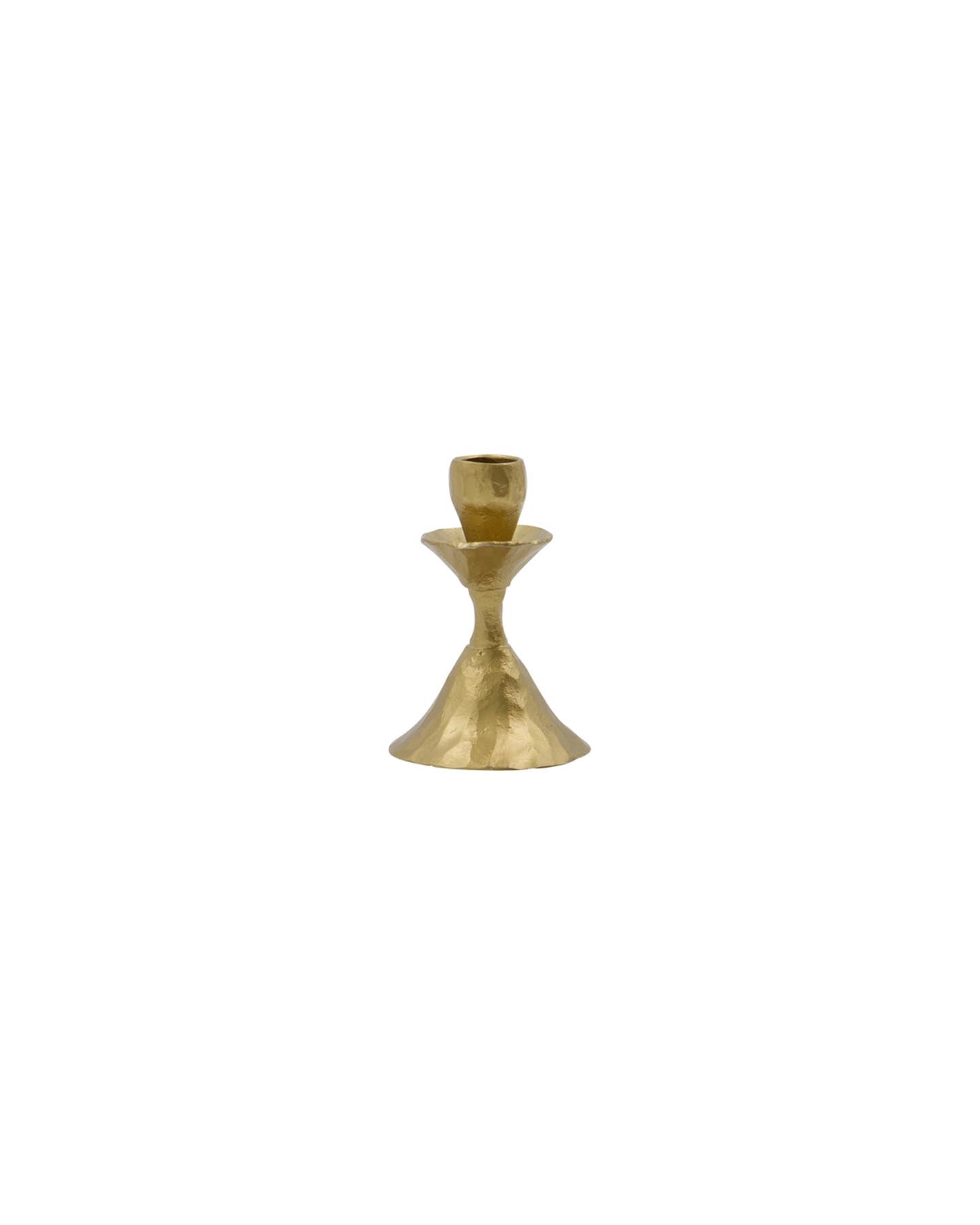 Elegantes Kerzenständer-Set HDCastle aus antikem Messing von House Doctor. Handgefertigt, ideal für stimmungsvolle Dekoration und besondere Anlässe.