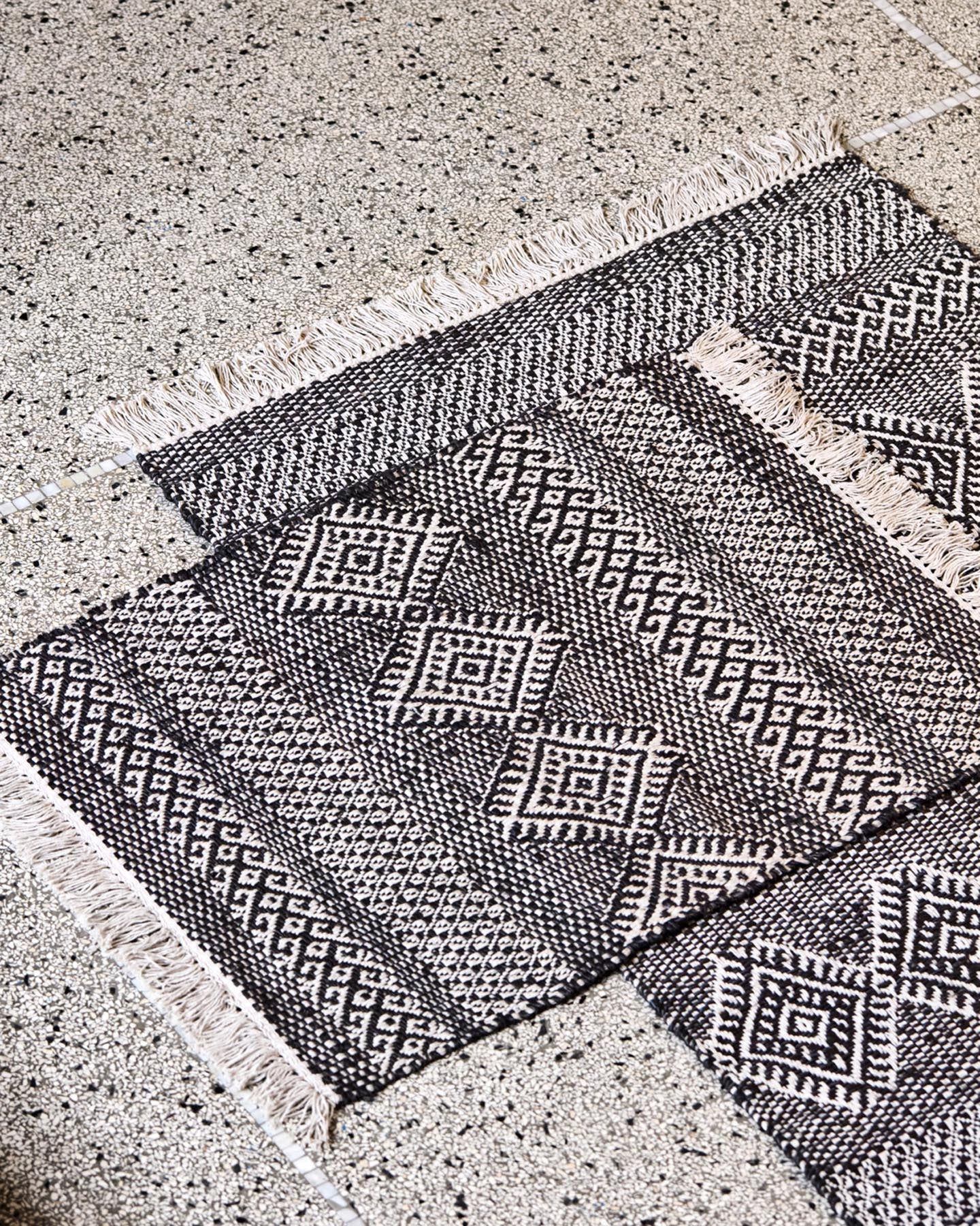 Teppich, HDEthnic, Schwarz;Natur in Schwarz, Natur präsentiert im Onlineshop von KAQTU Design AG. Teppich ist von House Doctor
