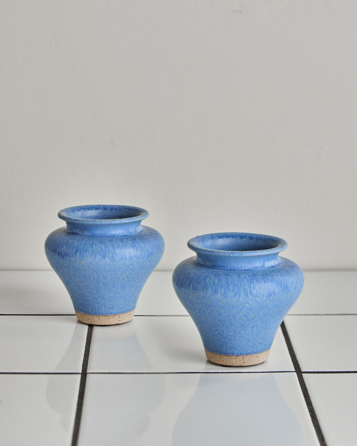 Vase, HDKolo, Blau in Blue präsentiert im Onlineshop von KAQTU Design AG. Vase ist von House Doctor