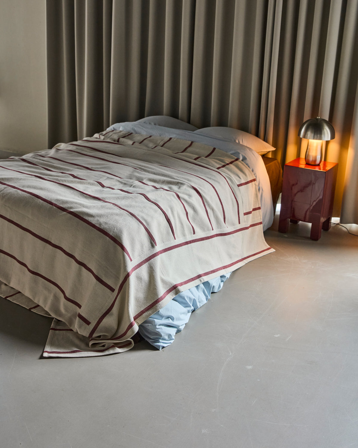 Tagesdecke, HDNula, Off-White in Off-white präsentiert im Onlineshop von KAQTU Design AG. Wolldecke ist von House Doctor
