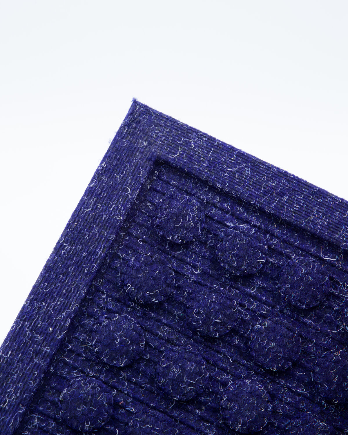 Elegante rechteckige Fußmatte in Blau von House Doctor, perfekt für den Eingangsbereich und verleiht jedem Raum einen modernen Touch.