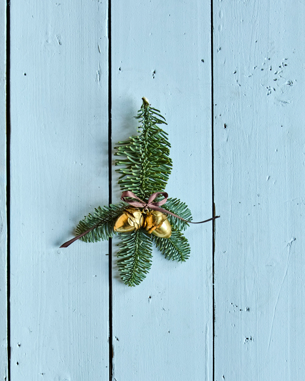 Weihnachtsschmuck, HDAcorn, Gold in Gold präsentiert im Onlineshop von KAQTU Design AG. Weihnachtszubehör ist von House Doctor