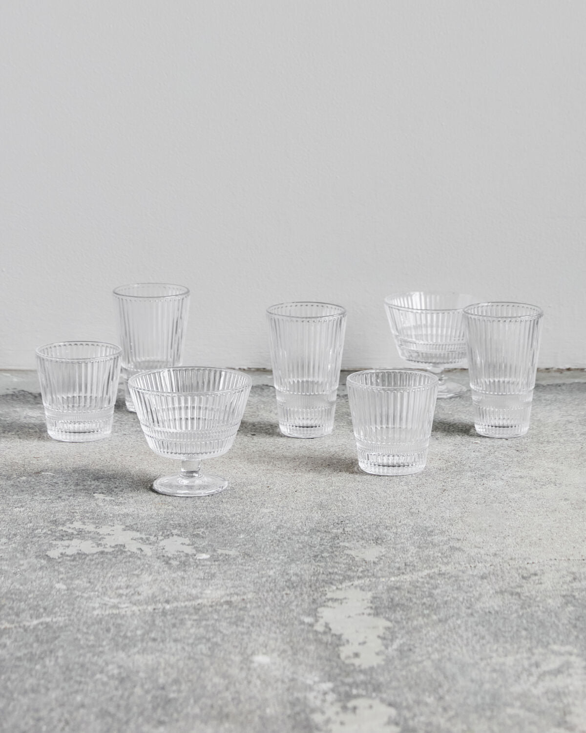 Schlichtes und modernes Wasserglas von House Doctor, ideal für jeden Anlass und perfekt für erfrischende Getränke.