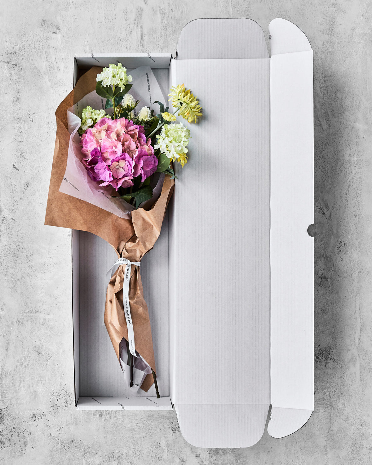 Artificial bouquet, HDGarden pop, Bunt in Multi präsentiert im Onlineshop von KAQTU Design AG. Dekoration ist von House Doctor