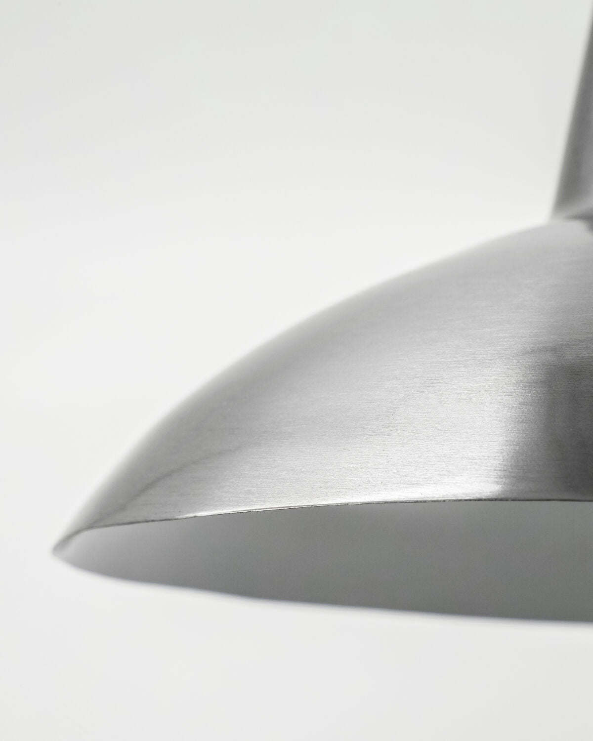 Lampe, HDDesk, Gebürstetes Silber-Finish in Brushed silver finish präsentiert im Onlineshop von KAQTU Design AG. Pendelleuchte ist von House Doctor