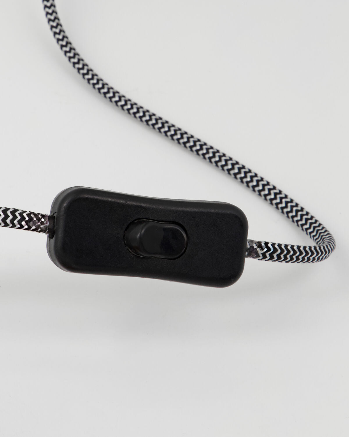 Tischleuchte, HDSoffi, Braun, Off-White in Brown präsentiert im Onlineshop von KAQTU Design AG. Tischleuchte ist von House Doctor