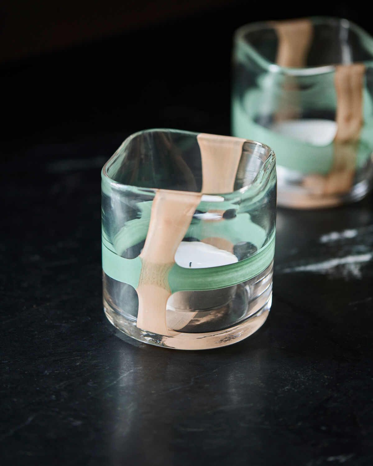 Teelichthalter, HDHollis, Klar, Beryllgrün, Dunkles Pulver in Clear präsentiert im Onlineshop von KAQTU Design AG. Kerzenständer ist von House Doctor