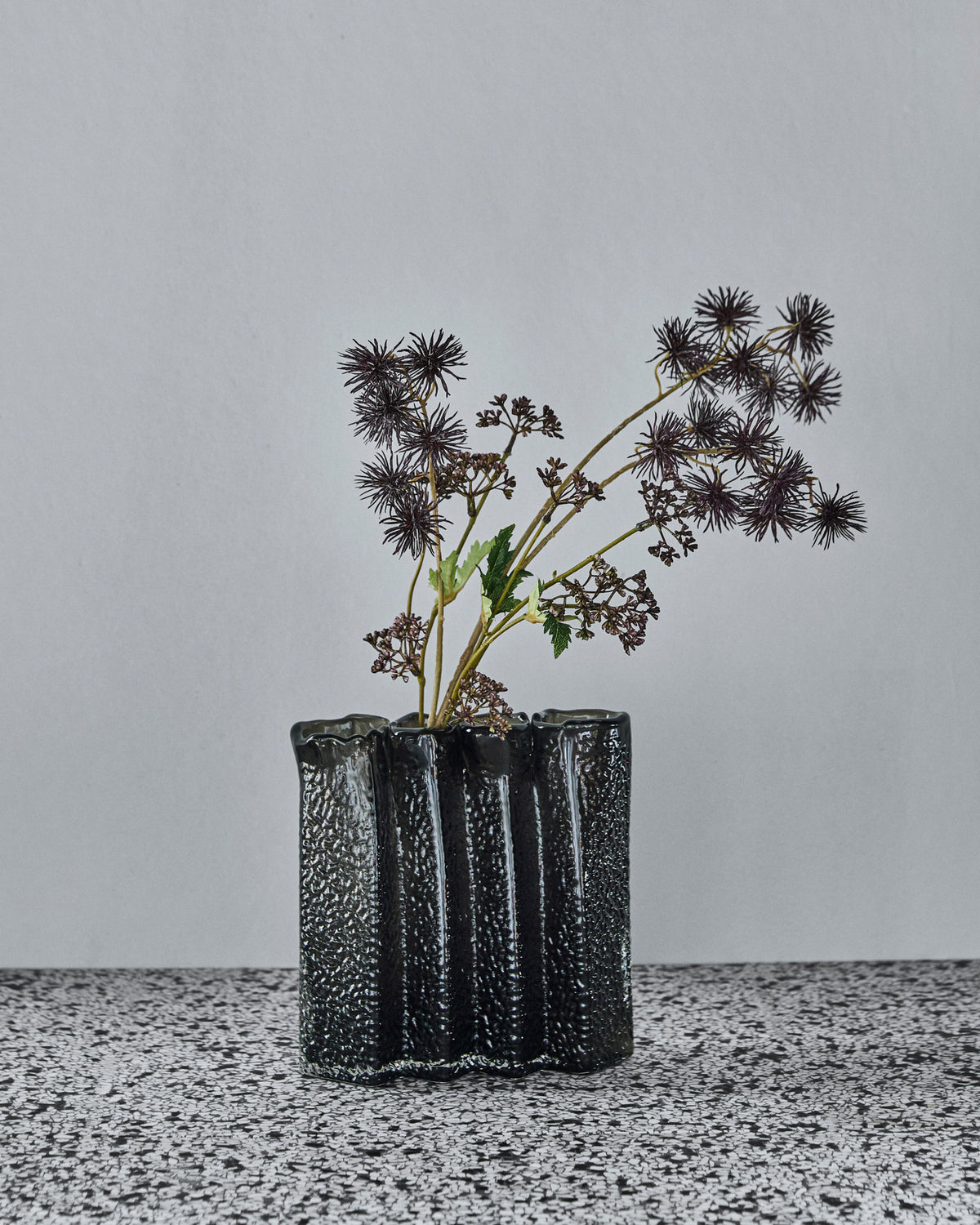 Vase, HDZuri, Tiefer Wald in Deep forest präsentiert im Onlineshop von KAQTU Design AG. Vase ist von House Doctor