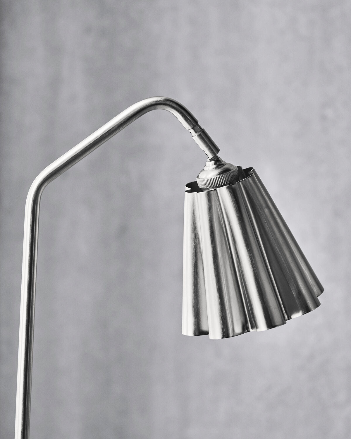 Lampenschirm, HDFlola, Gebürstetes Silber-Finish in Brushed silver finish präsentiert im Onlineshop von KAQTU Design AG. Lampenschirm ist von House Doctor