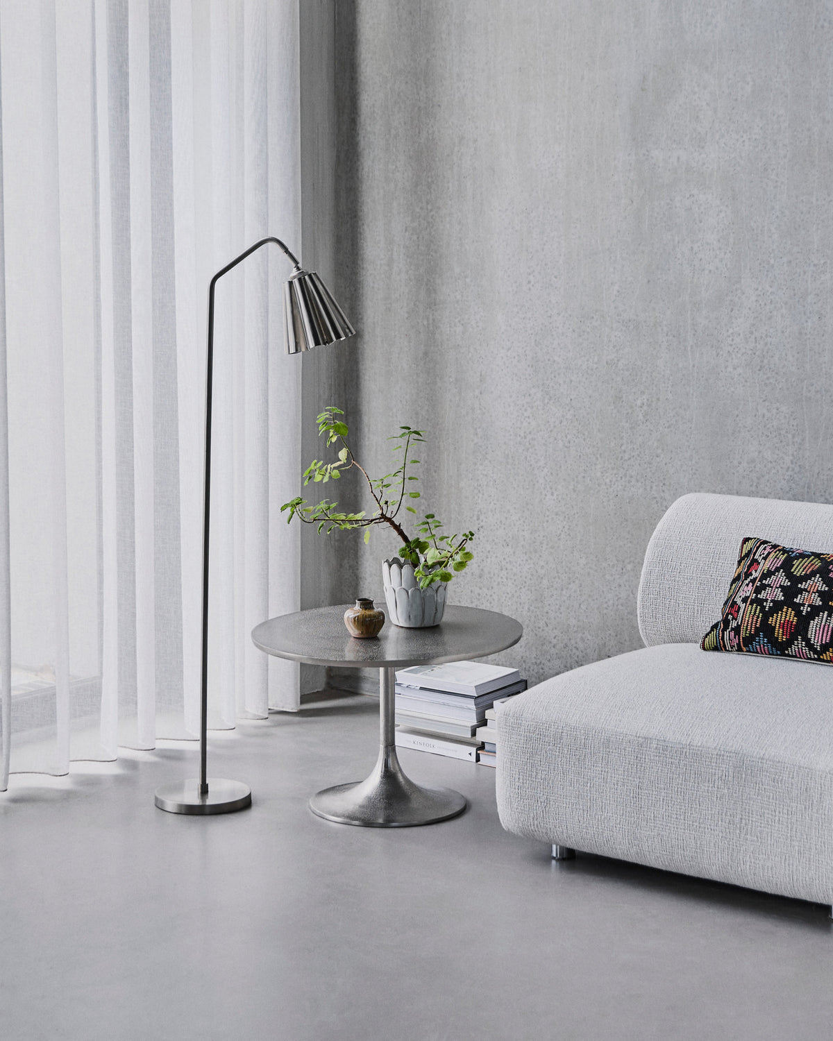 Lampenschirm, HDFlola, Gebürstetes Silber-Finish in Brushed silver finish präsentiert im Onlineshop von KAQTU Design AG. Lampenschirm ist von House Doctor