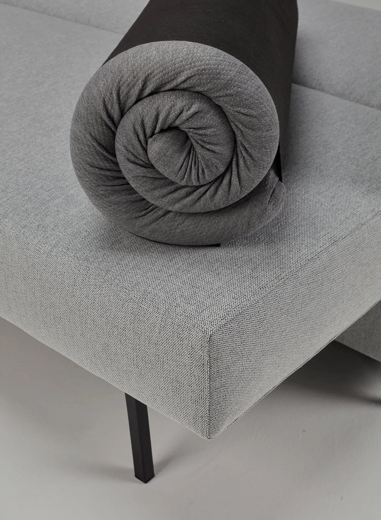 Inno Topper 140 von Innovation Living: Hochwertiger Topper für optimalen Schlafkomfort auf Ihrem Schlafsofa.