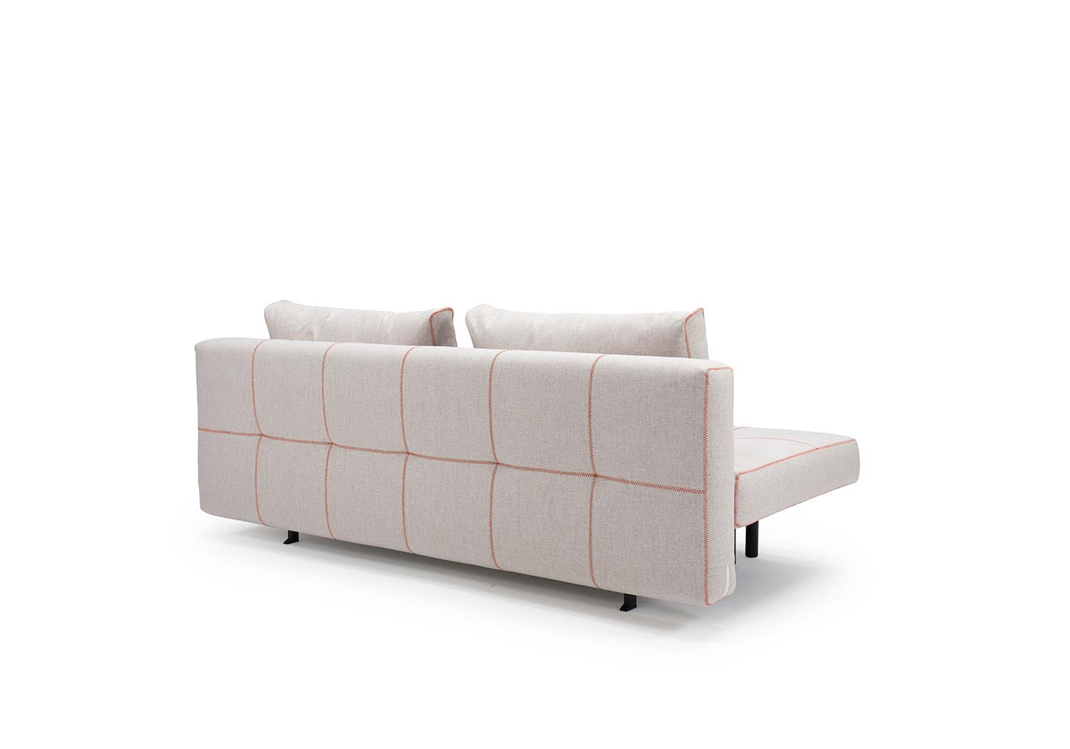 Entdecken Sie das Sigga X Bettsofa von Innovation Living – ein stilvolles, praktisches Möbelstück, das Design und Funktionalität perfekt kombiniert.