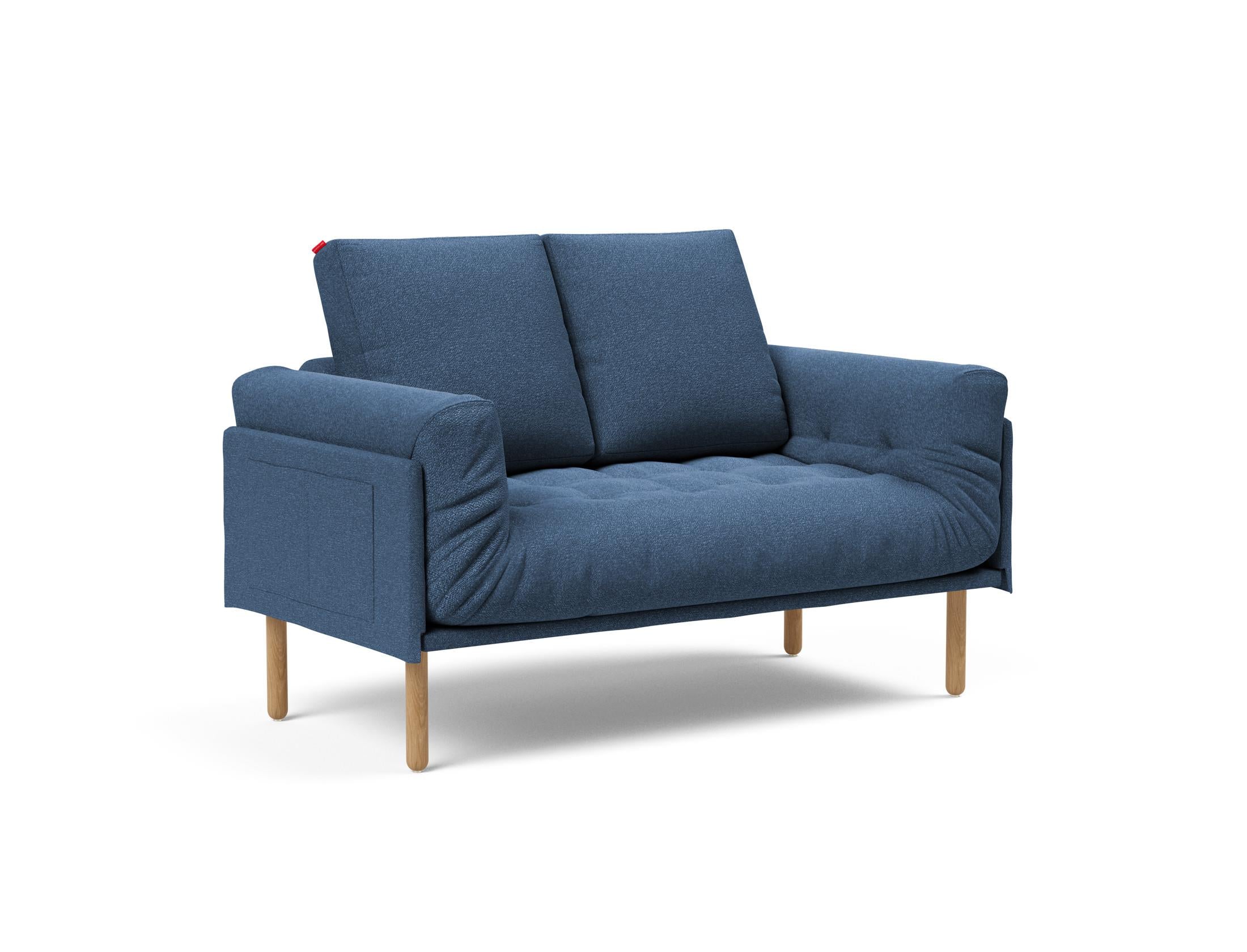 Entdecken Sie das Rollo Stem Klappsofa 80 von Innovation Living – ein elegantes, multifunktionales Möbelstück, das Stil und Bequemlichkeit vereint.