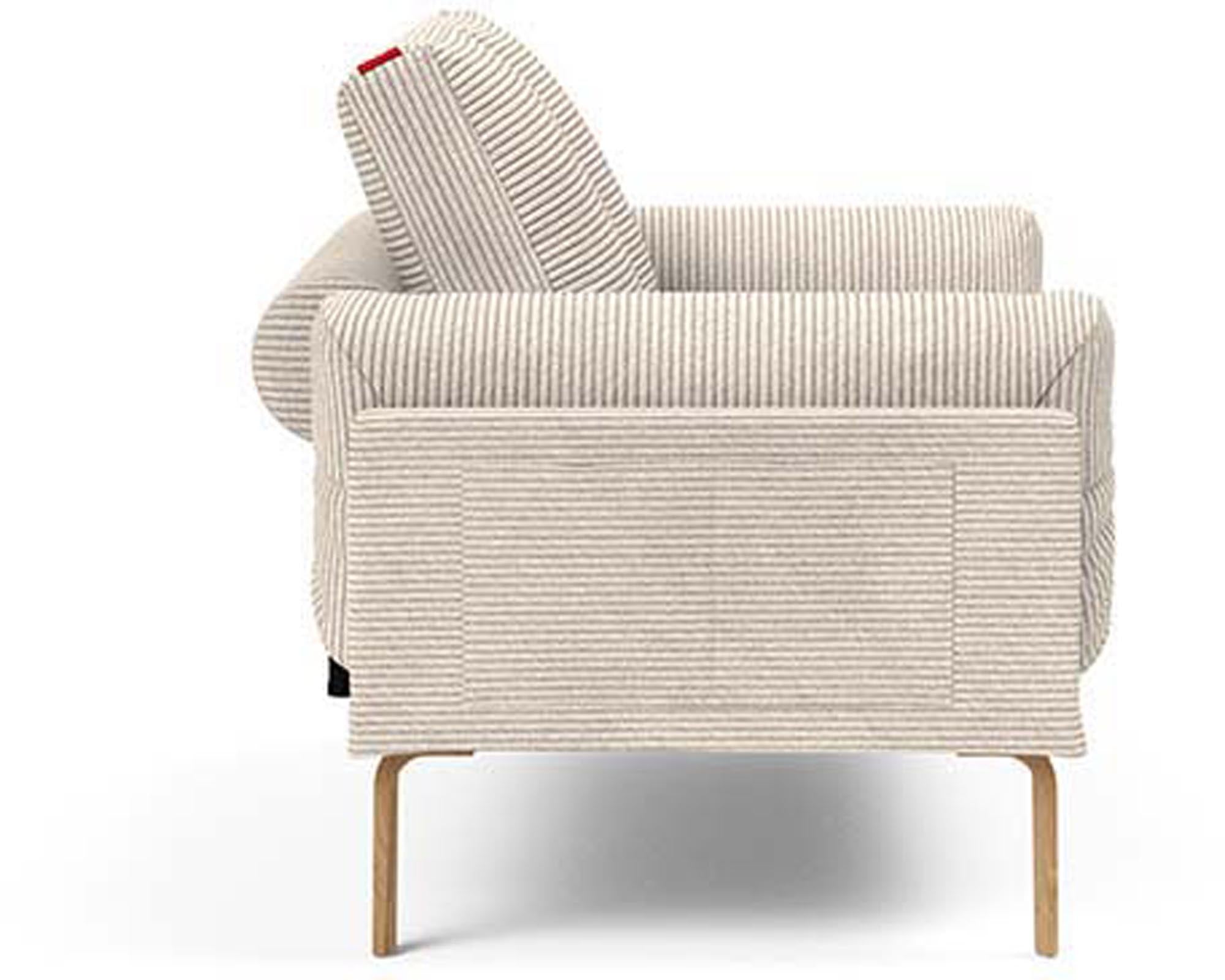 Erleben Sie das Rollo Bow Klappsofa 80 von Innovation Living – ein elegantes Möbelstück mit dem einzigartigen Cover Spring für höchsten Sitzkomfort und Vielseitigkeit.