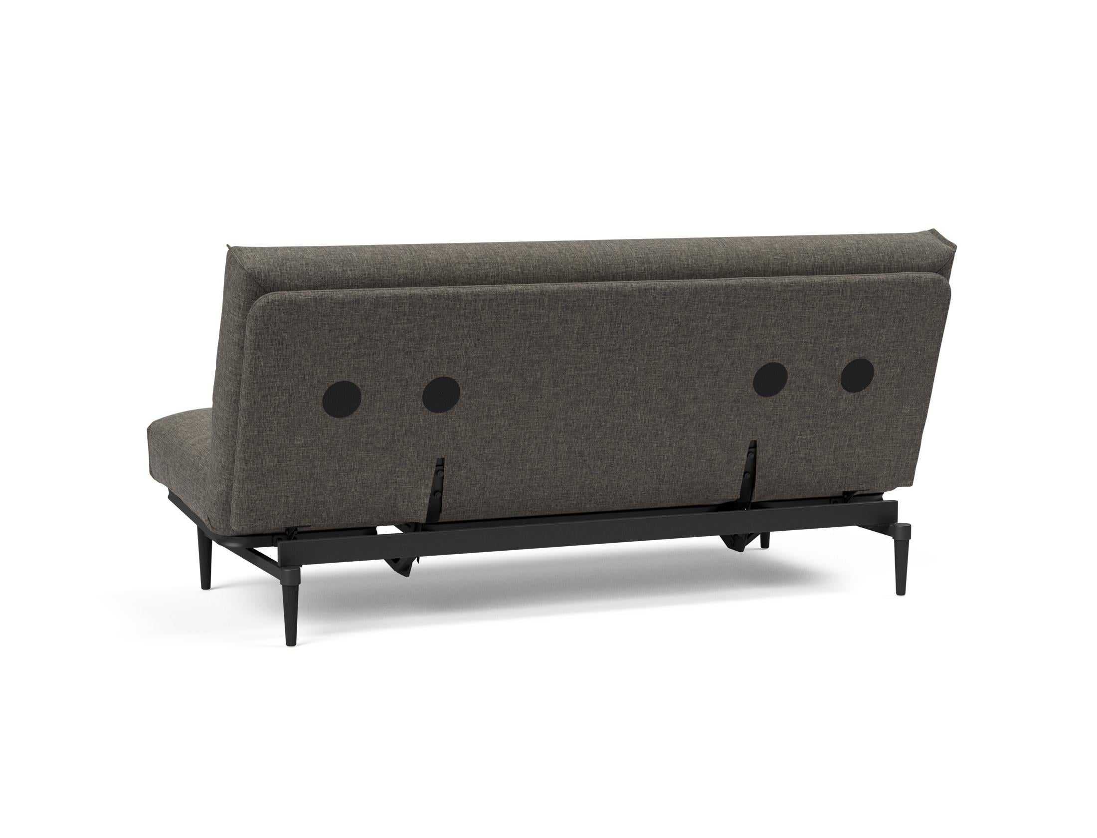 Entdecken Sie das elegante Colpus Bettsofa 140 in Eiche schwarz mit Nordic Cover – ideal für modernes Wohnen und flexible Schlaflösungen.