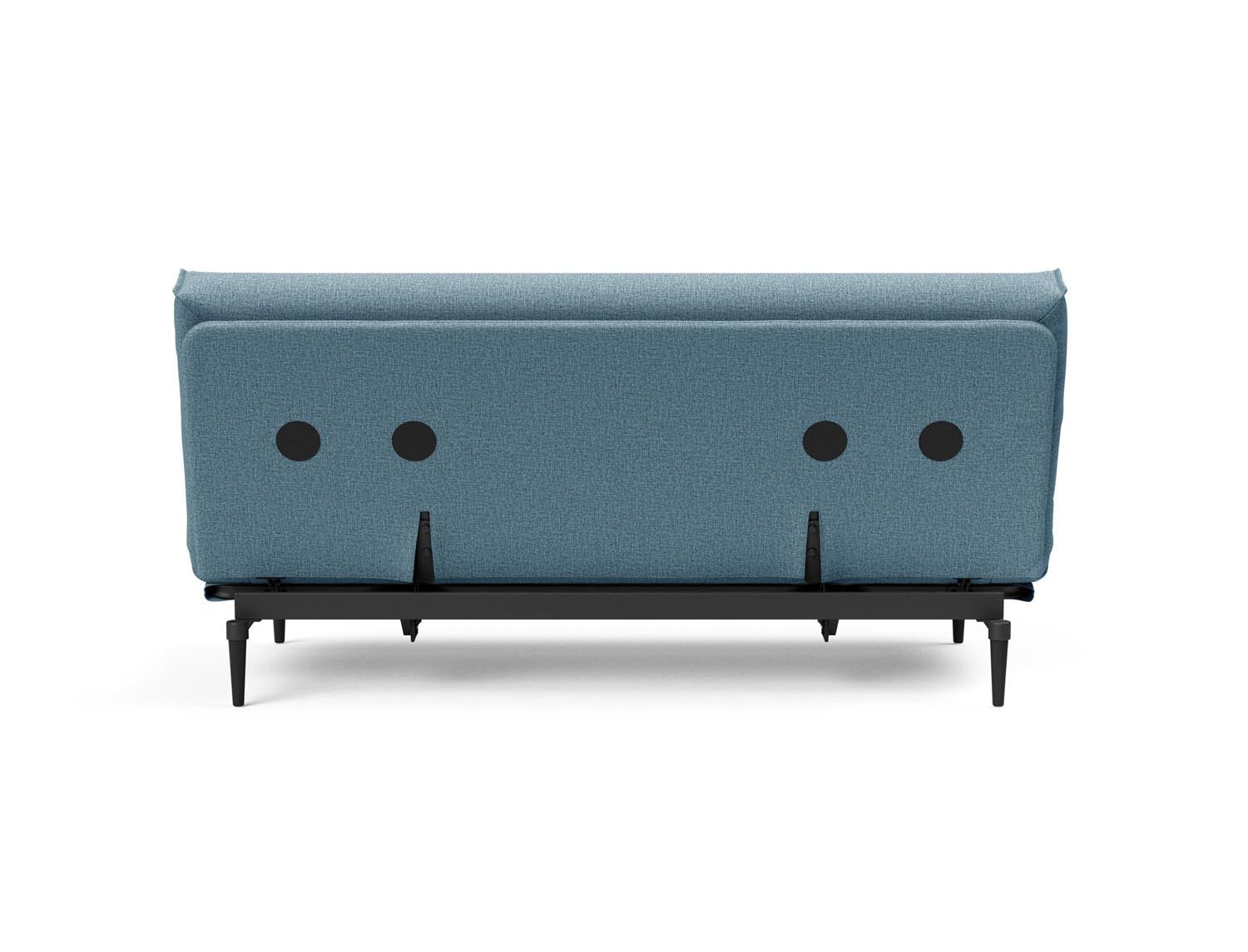 Erleben Sie das Colpus Bettsofa 140 in stilvollem Eiche schwarz. Der Soft Spring Bezug bietet optimalen Komfort und zeitgemäßes Design für Ihr Zuhause.