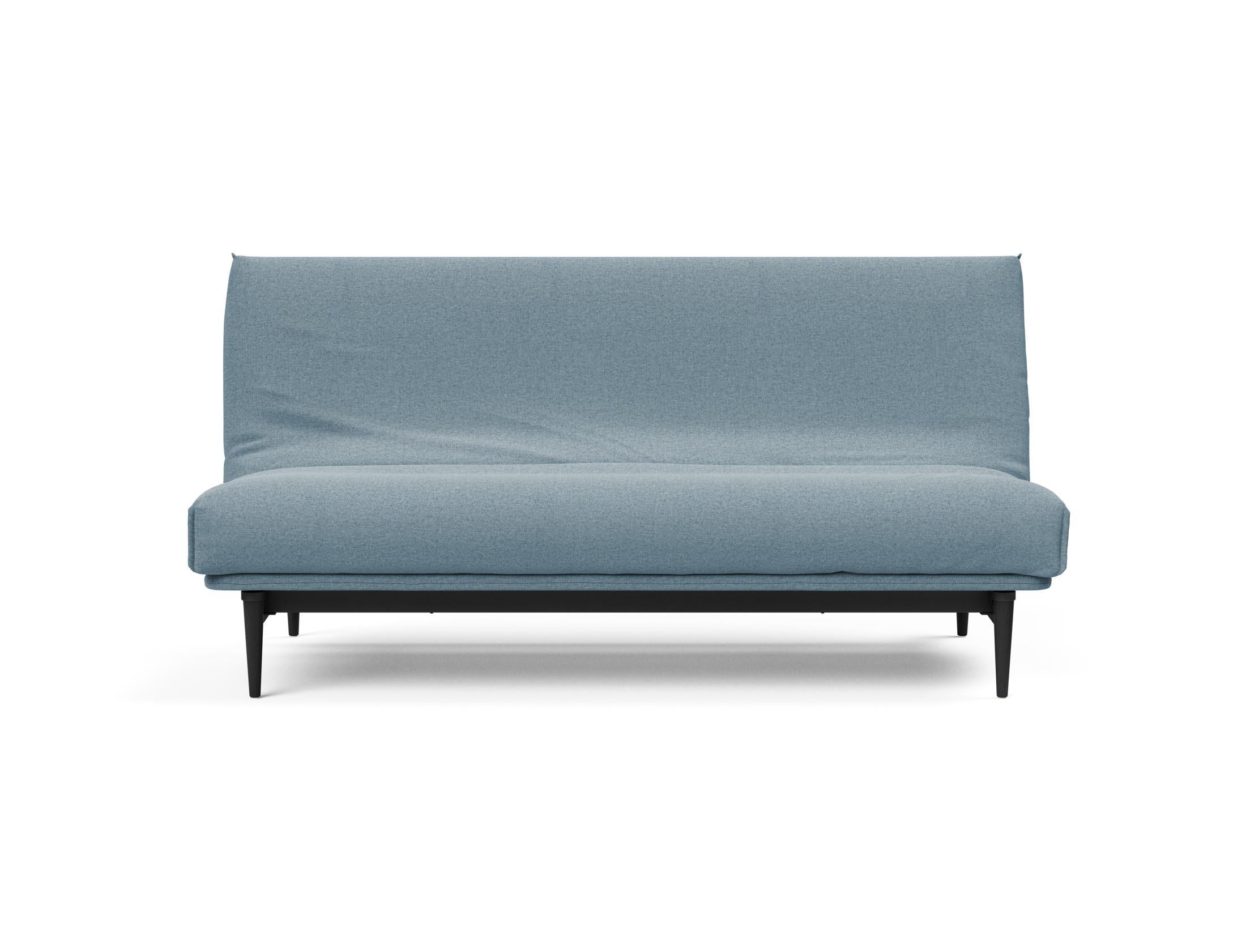 Erleben Sie das Colpus Bettsofa 140 in stilvollem Eiche schwarz. Der Soft Spring Bezug bietet optimalen Komfort und zeitgemäßes Design für Ihr Zuhause.