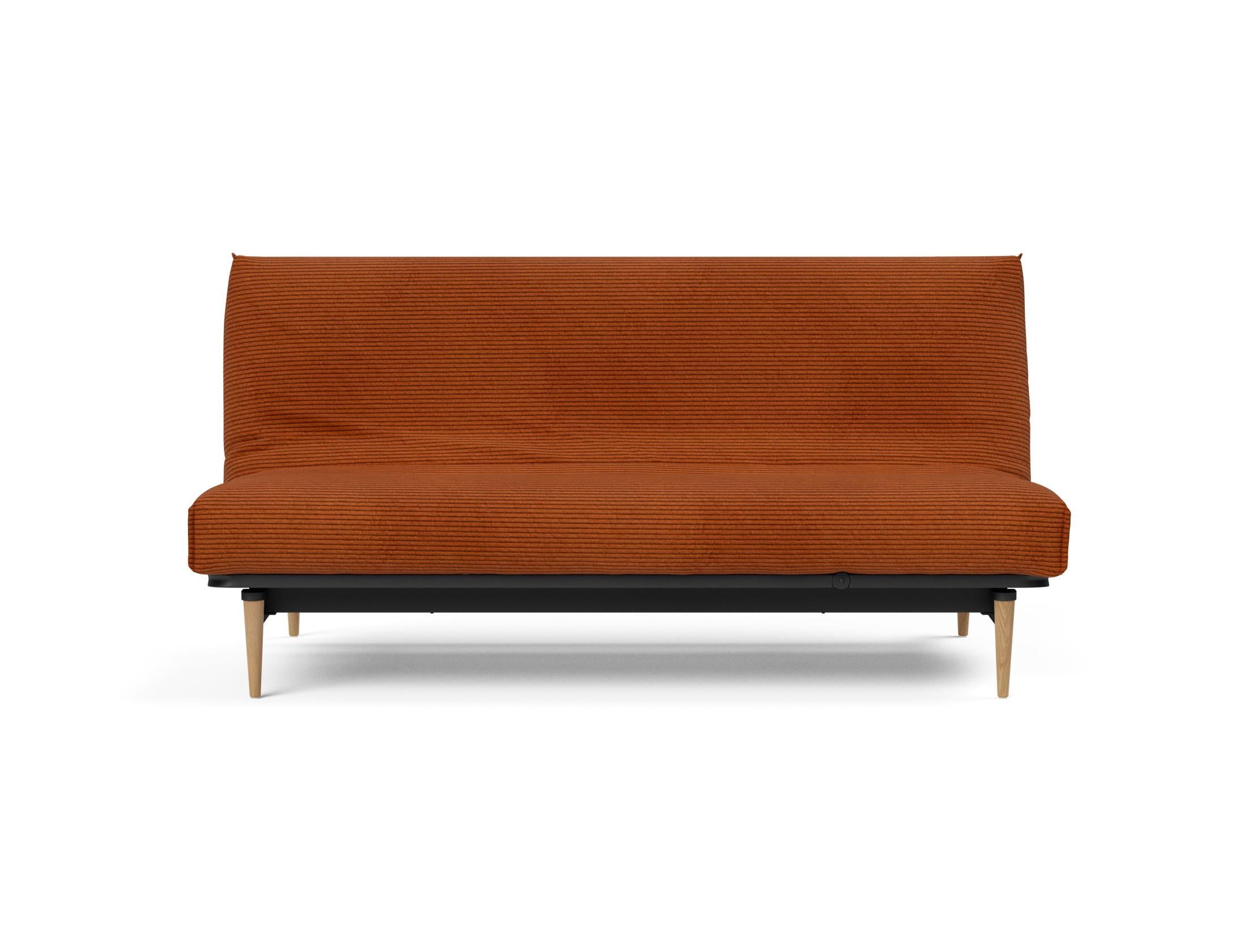 Elegantes Colpus Bettsofa 140 mit weichem Nordic Cover, ideal für entspannte Abende und stilvolle Einrichtung. Vielseitig und komfortabel.
