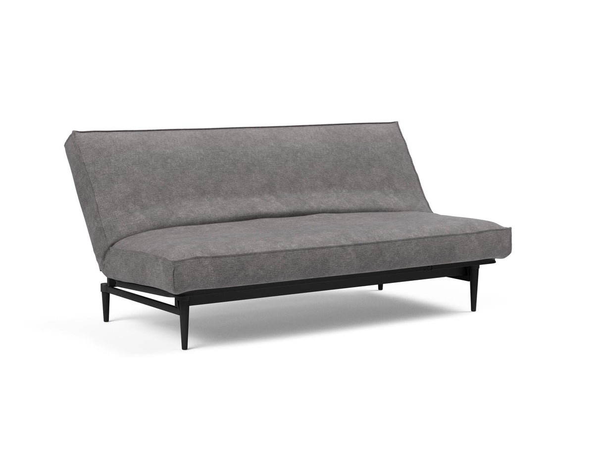 Colpus Bettsofa 140 Sharp Plus Cover Eiche schwarz Soft Spring in 282 Avella Warm Grey präsentiert im Onlineshop von KAQTU Design AG. Bettsofa ist von Innovation Living