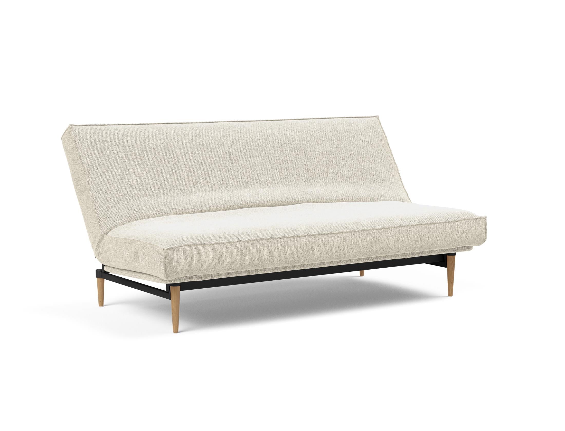 Erleben Sie das Colpus Bettsofa 140 Sharp Plus mit Soft Spring Bezug – stilvoll, funktional und ideal für kleine Räume, verwandelt sich schnell in ein gemütliches Bett.