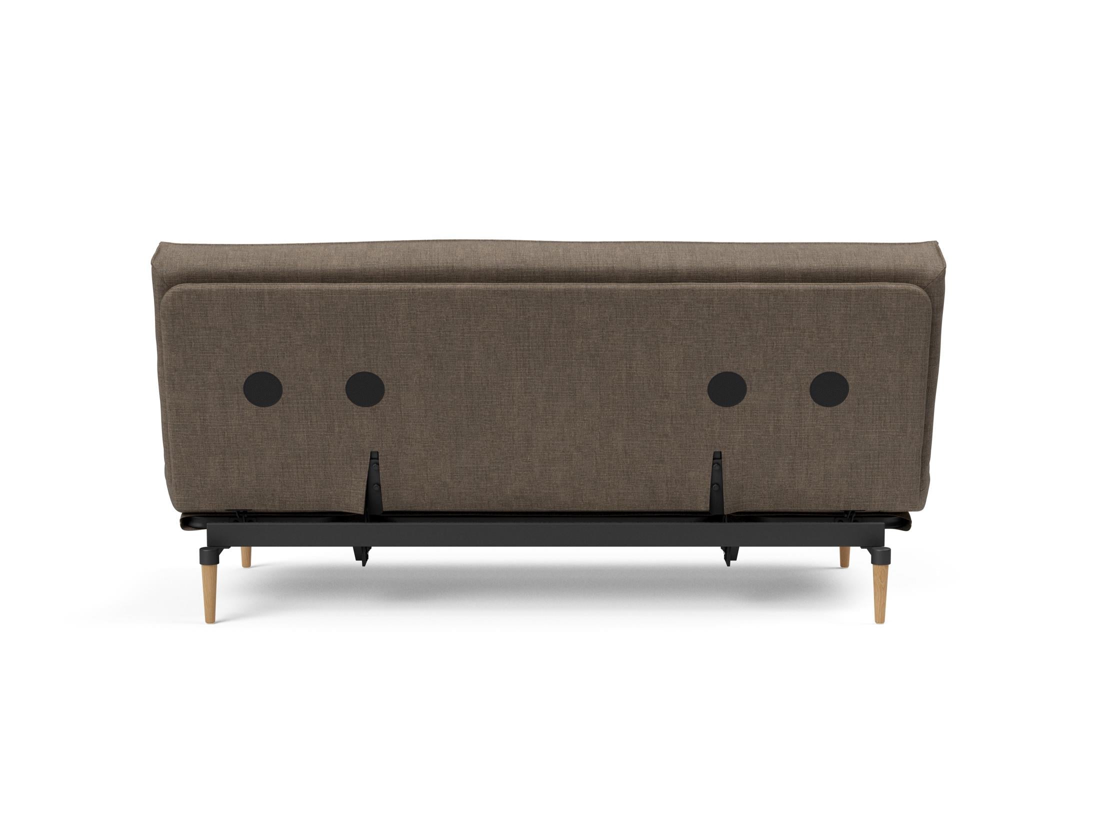 Entdecken Sie das Colpus Bettsofa 140 Sharp Plus mit Soft Spring Bezug – elegant, platzsparend und mühelos in ein komfortables Bett verwandelbar.