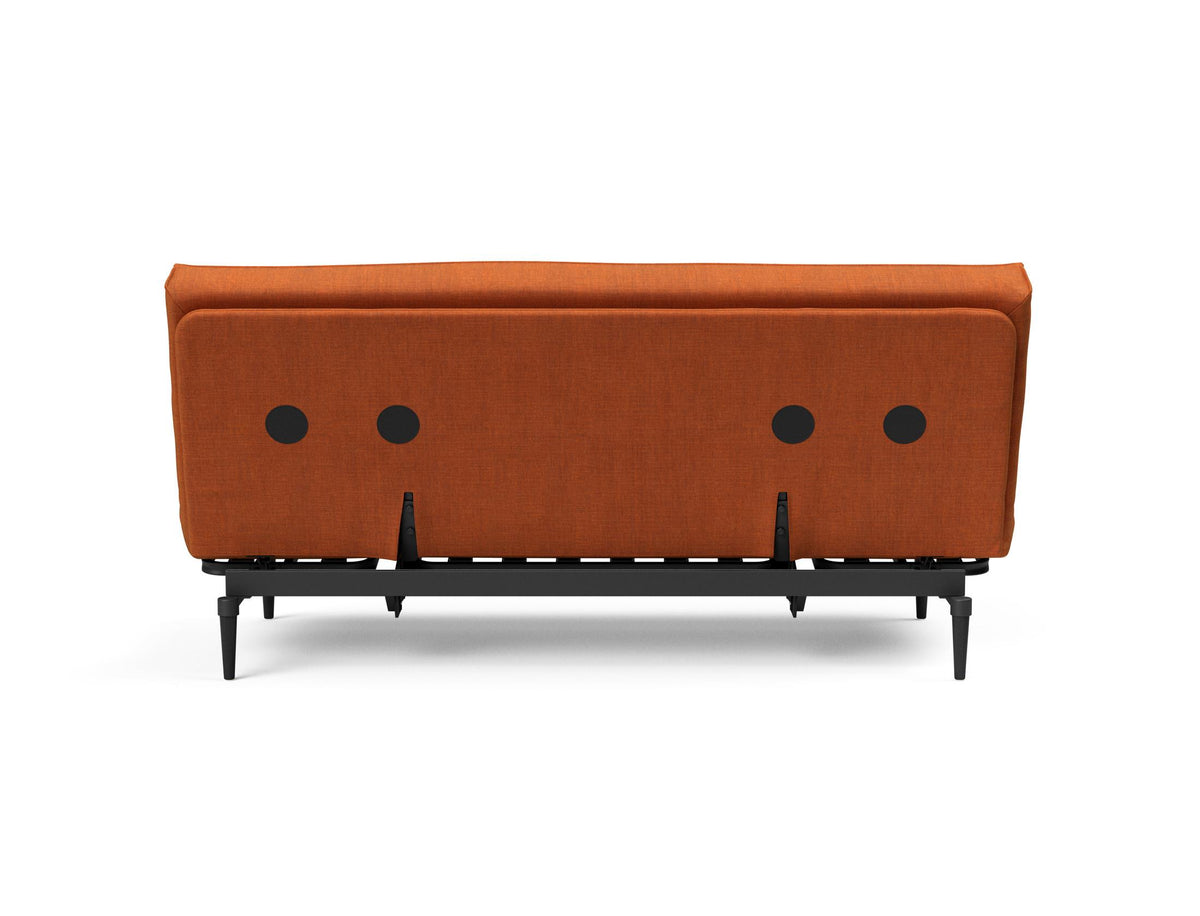 Colpus Bettsofa 140 Sharp Plus Cover Eiche schwarz Soft Spring in 412 Esina Rust Orange präsentiert im Onlineshop von KAQTU Design AG. Bettsofa ist von Innovation Living