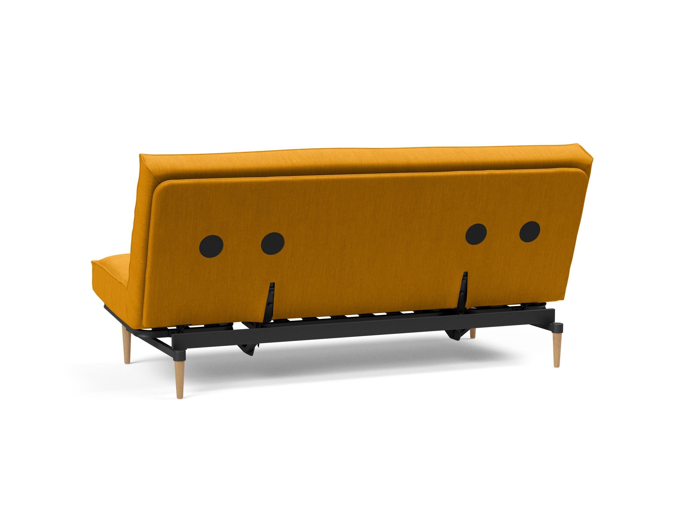 Entdecken Sie das Colpus Bettsofa 140 Sharp Plus Cover Soft Spring von Innovation Living – stilvoll, bequem und ideal für jedes Zuhause.