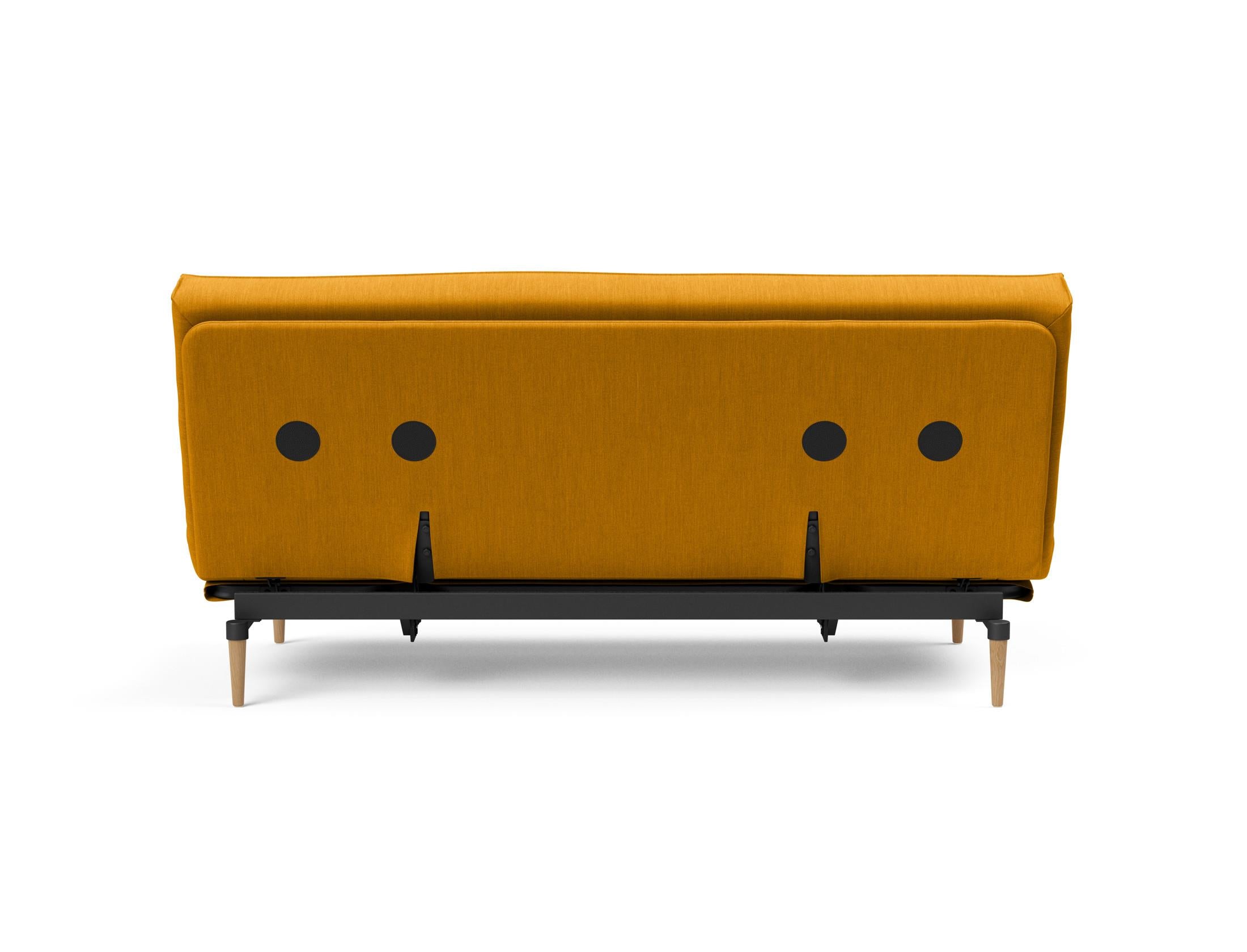 Entdecken Sie das Colpus Bettsofa 140 Sharp Plus mit Soft Spring Bezug – elegant, platzsparend und mühelos in ein komfortables Bett verwandelbar.