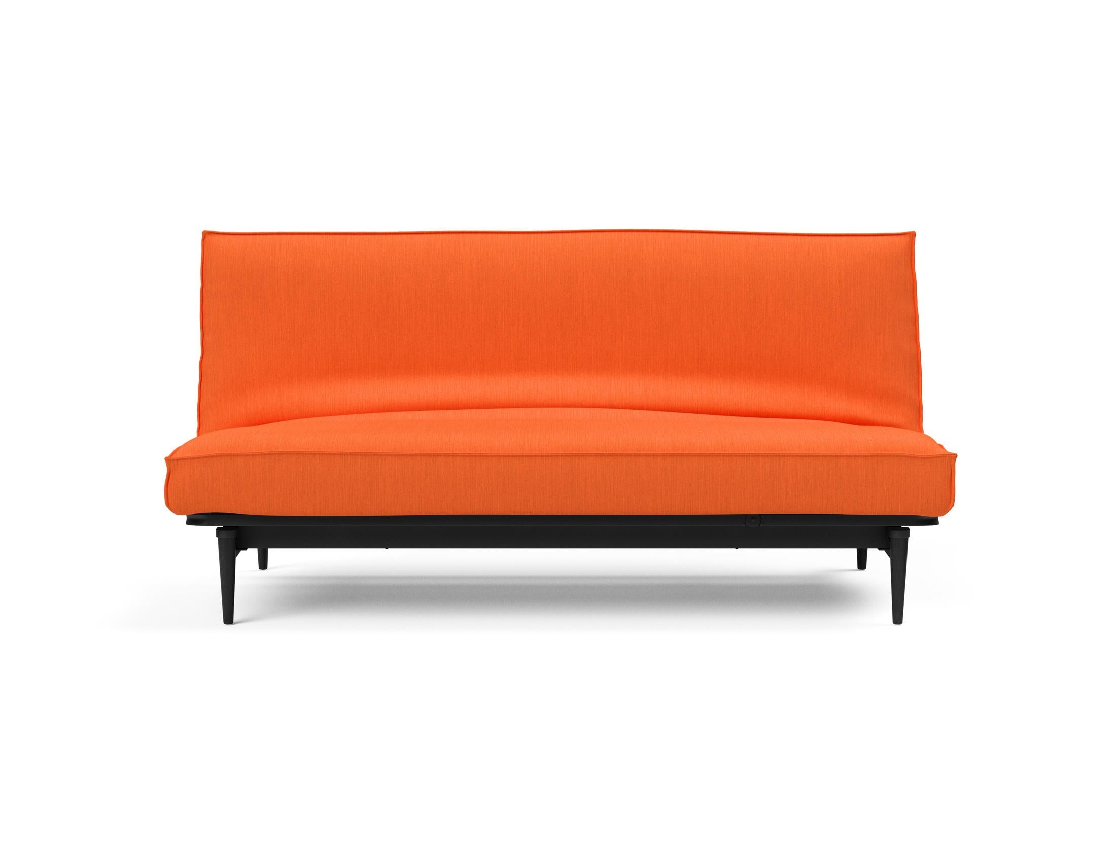 Entdecken Sie das Colpus Bettsofa 140 Sharp Plus Cover in elegantem Eiche schwarz – ideal für modernes Wohnen und erholsame Nächte.