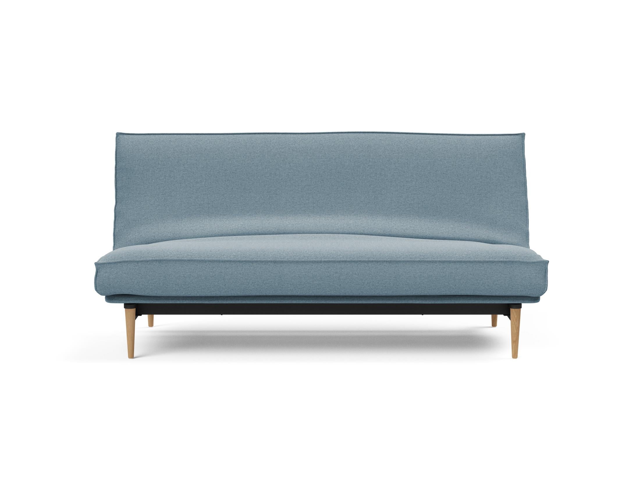 Erleben Sie das Colpus Bettsofa 140 Sharp Plus mit Soft Spring Bezug – stilvoll, funktional und ideal für kleine Räume, verwandelt sich schnell in ein gemütliches Bett.