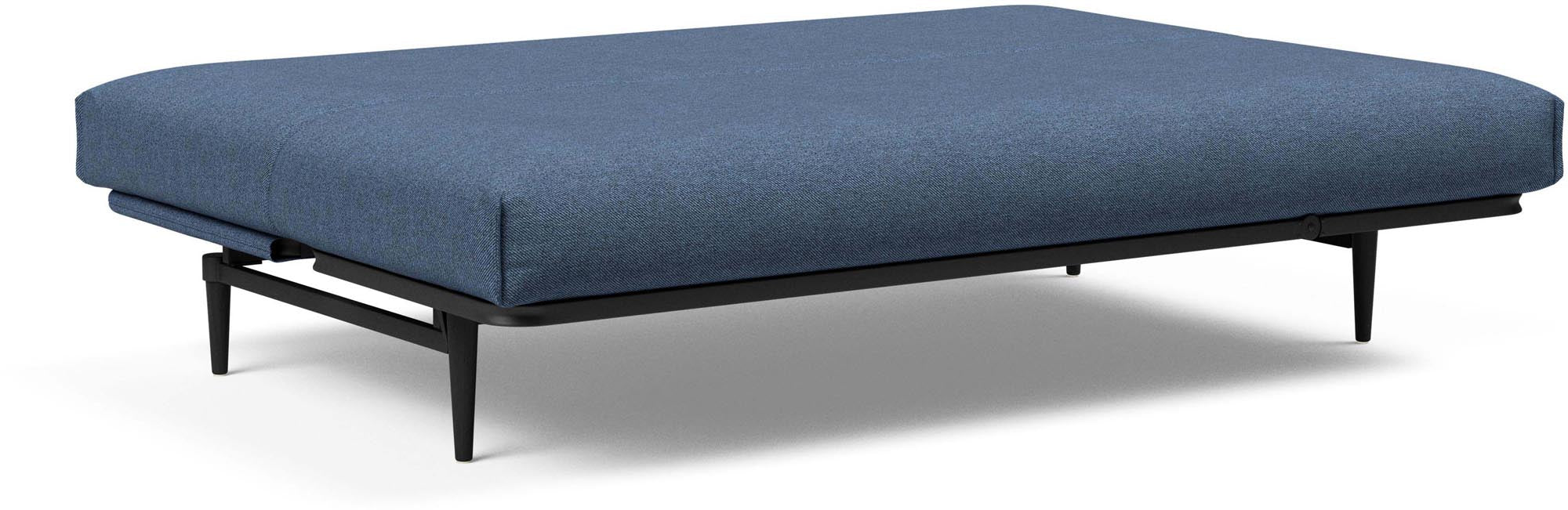 Entdecken Sie das stilvolle Colpus Bettsofa 140 in Nordic Cover und schwarzer Eiche von Innovation Living – ideal für zeitgemäße Wohnkonzepte und vielseitige Einsätze.