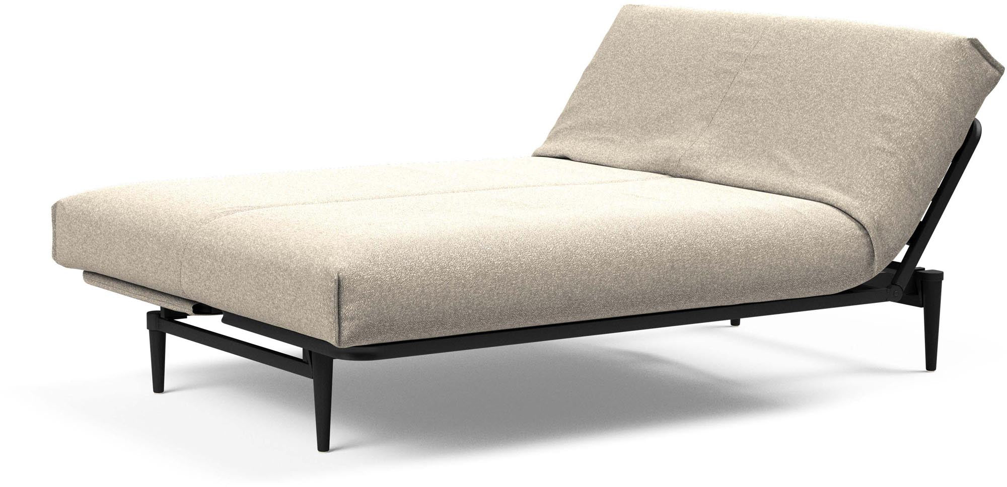 Entdecken Sie das stilvolle Colpus Bettsofa 140 in Nordic Cover und schwarzer Eiche von Innovation Living – ideal für zeitgemäße Wohnkonzepte und vielseitige Einsätze.
