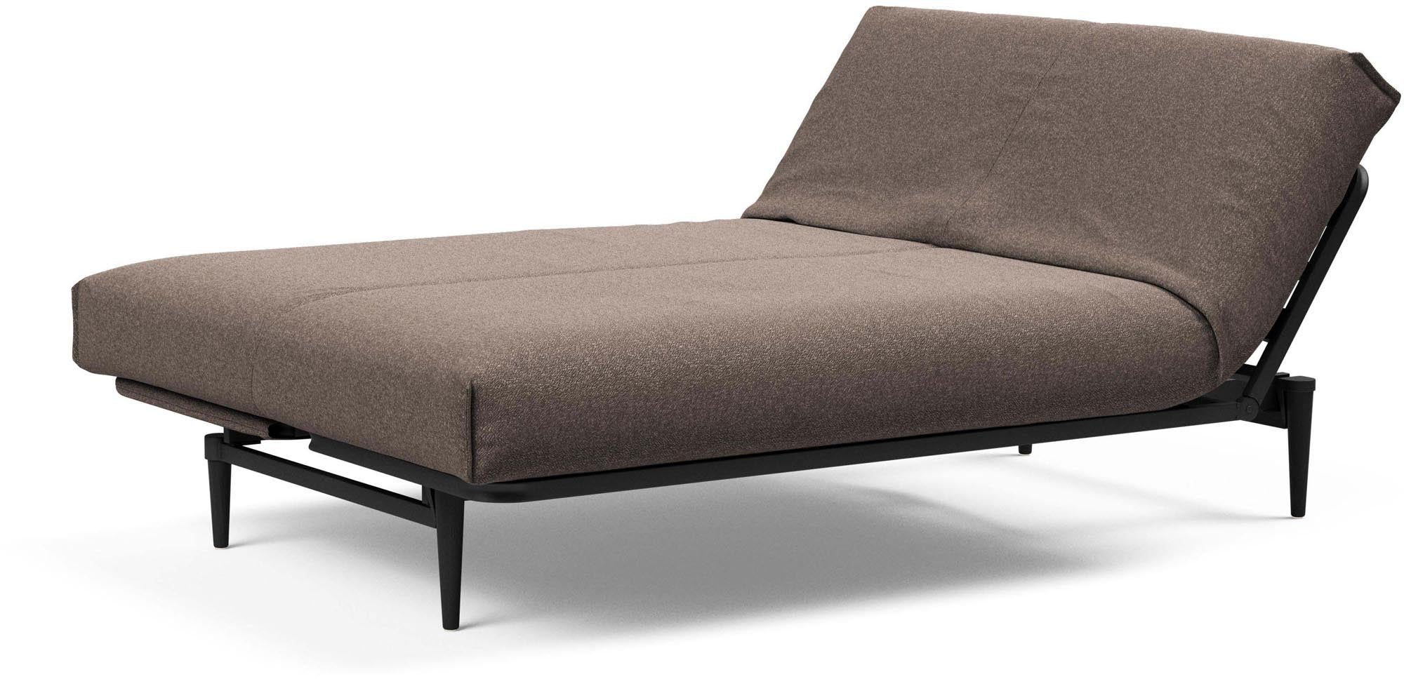 Entdecken Sie das stilvolle Colpus Bettsofa 140 in Eiche schwarz mit Nordic Cover – perfekt für zeitgemäße Einrichtung und gemütliche Nächte.