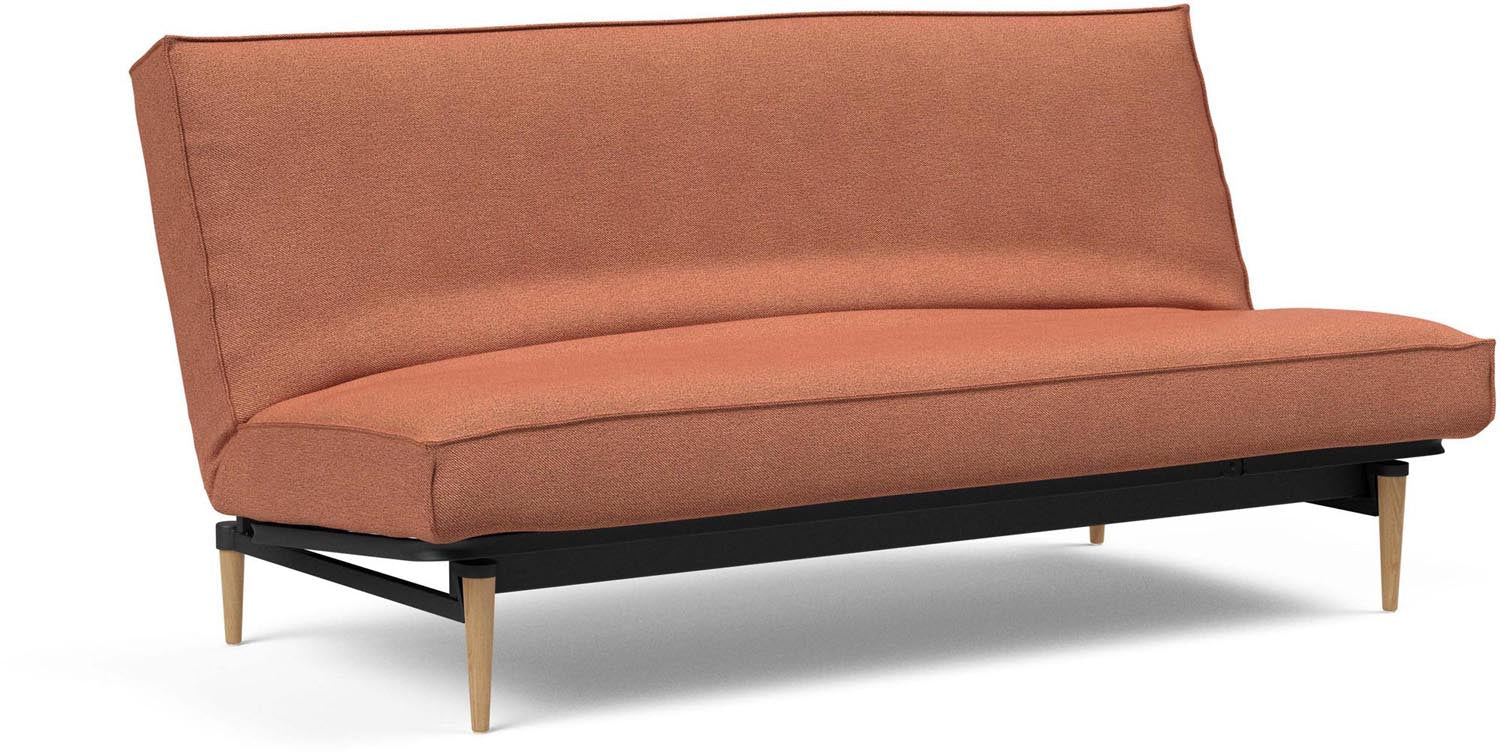 Entdecken Sie das Colpus Bettsofa 140 Sharp Plus Cover Latex von Innovation Living – stilvoll, funktional und ideal für kleine Räume.