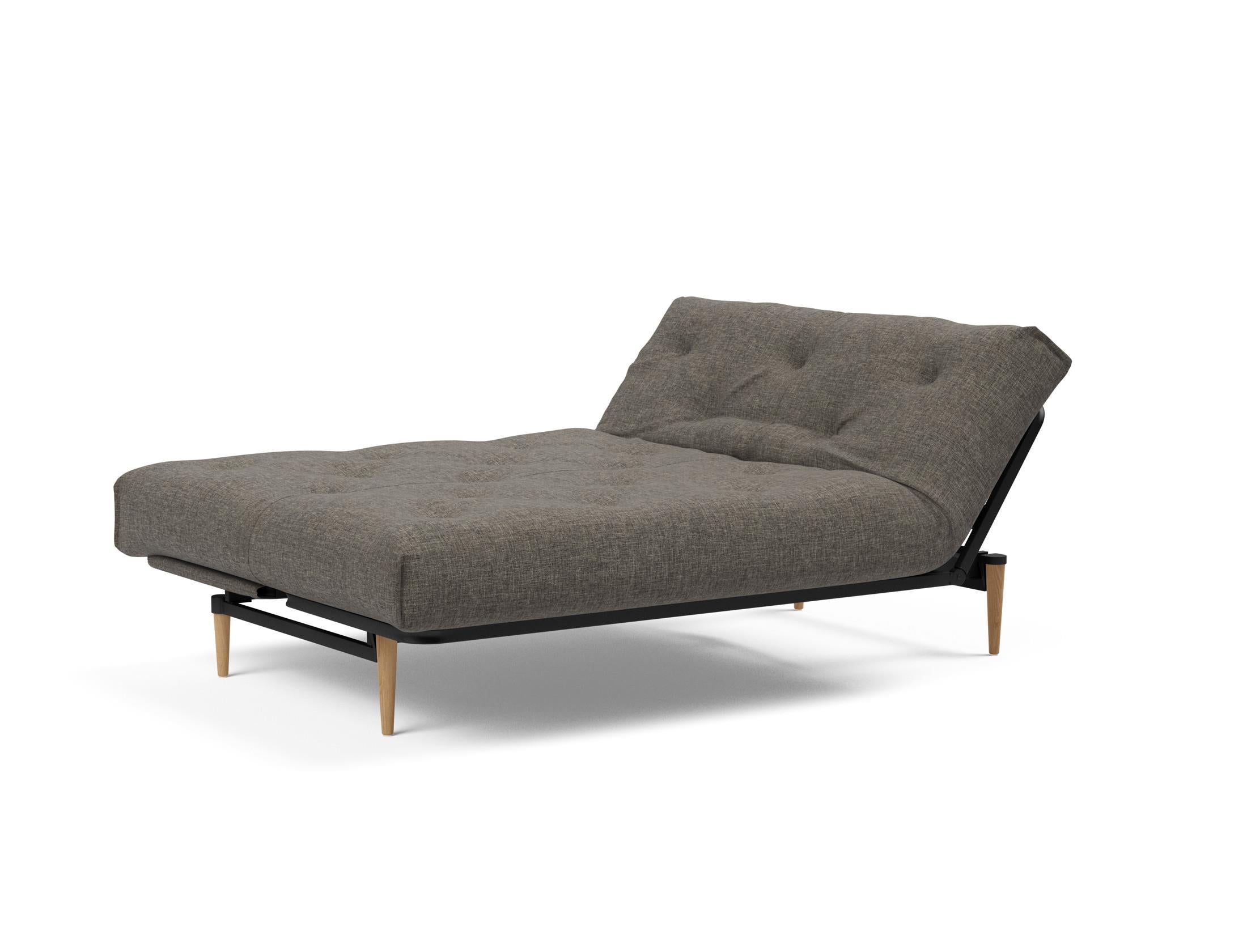 Erleben Sie das Colpus Bettsofa 140 Nordic Soft Spring: modernes Design, robuste Bauweise und vielseitige Schlafmöglichkeiten für jeden Raum.