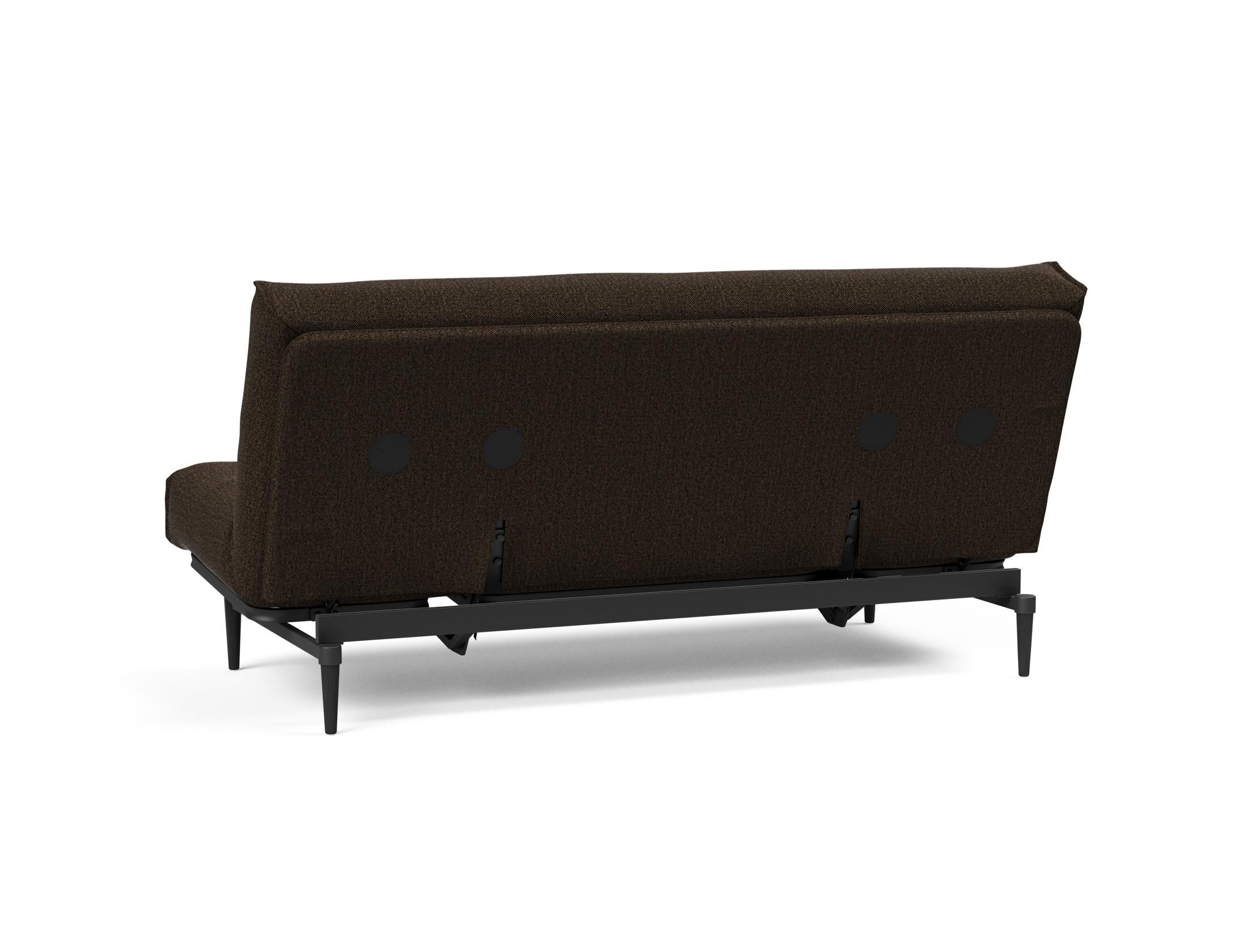 Erleben Sie das stilvolle Colpus Bettsofa 140 in Nordic Eiche schwarz von Innovation Living – ideal für gemütliche Nächte und elegantes Wohnen.