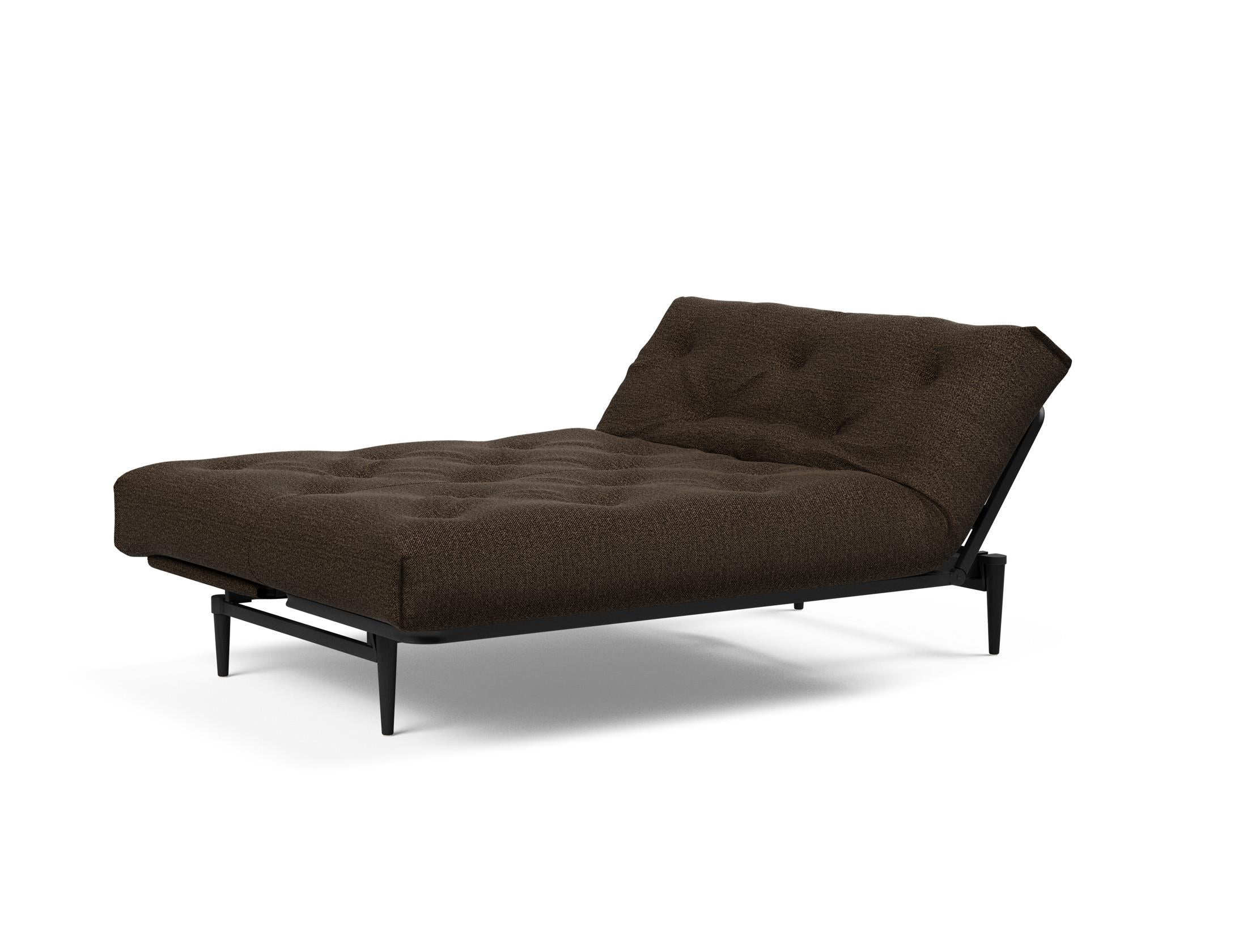 Erleben Sie das stilvolle Colpus Bettsofa 140 in Nordic Eiche schwarz von Innovation Living – ideal für gemütliche Nächte und elegantes Wohnen.